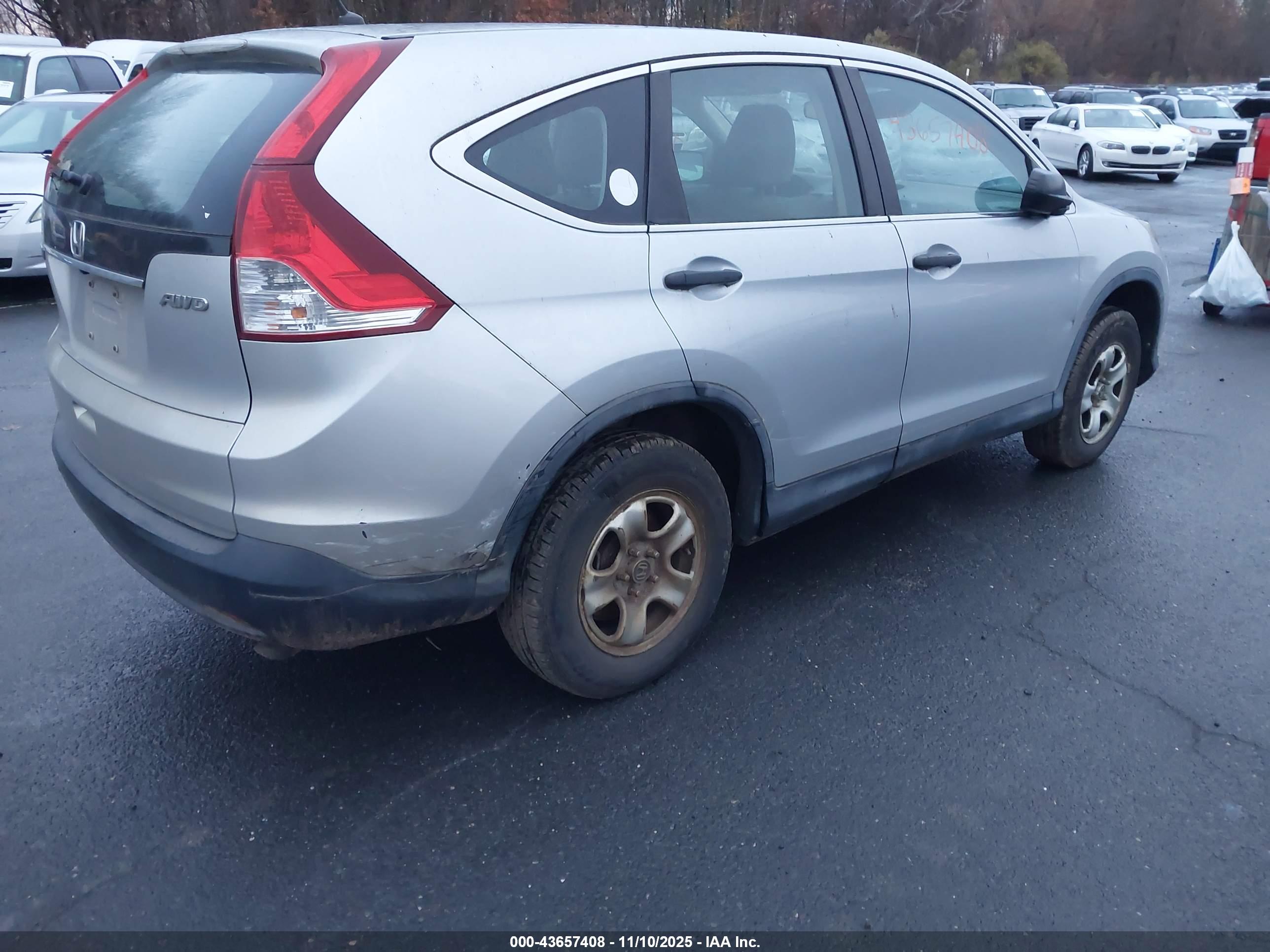 HONDA CR-V image 4