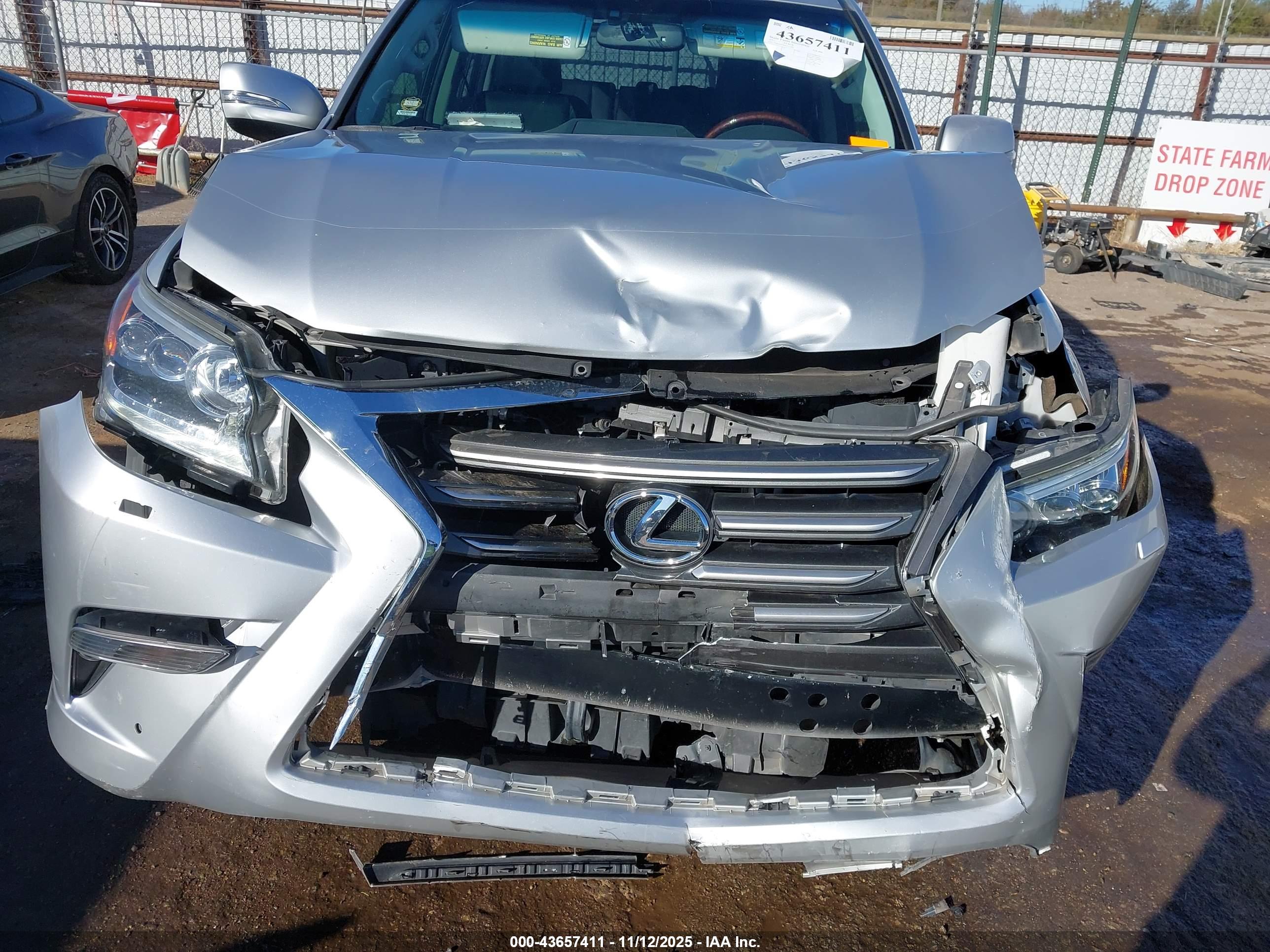 LEXUS GX image 6