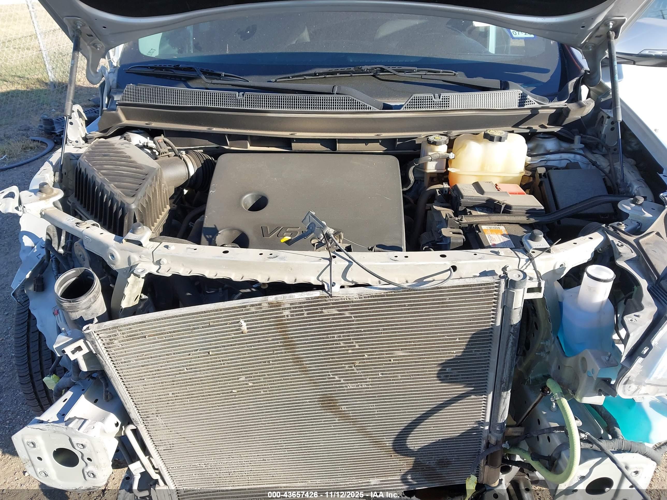CHEVROLET TRAVERSE image 10