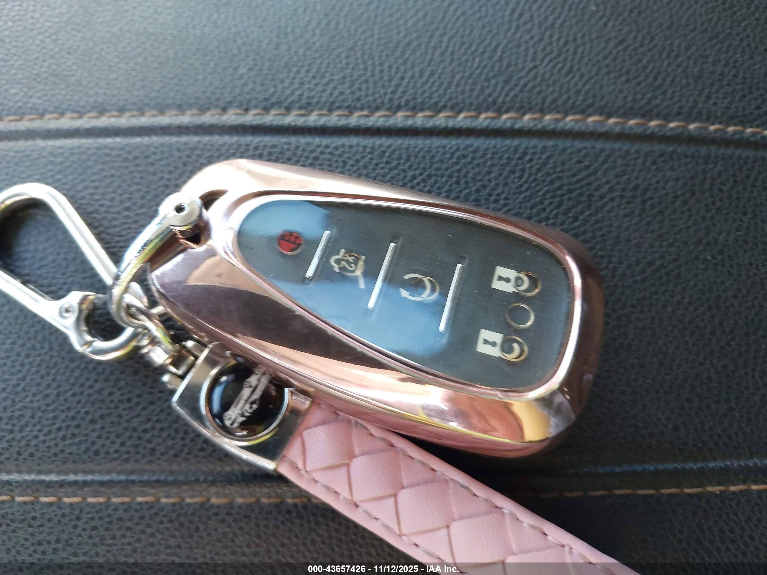 CHEVROLET TRAVERSE image 11