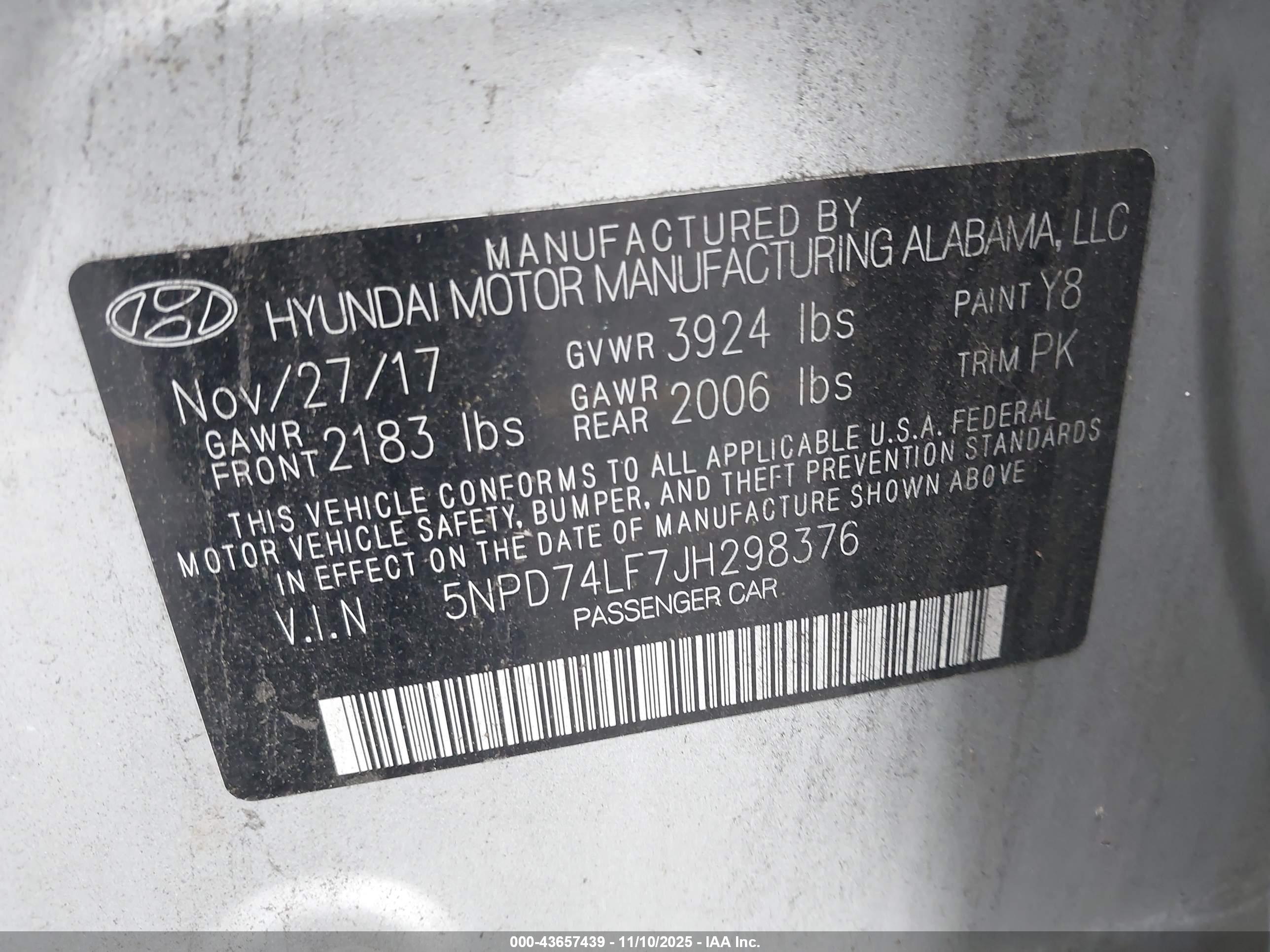 HYUNDAI ELANTRA image 9