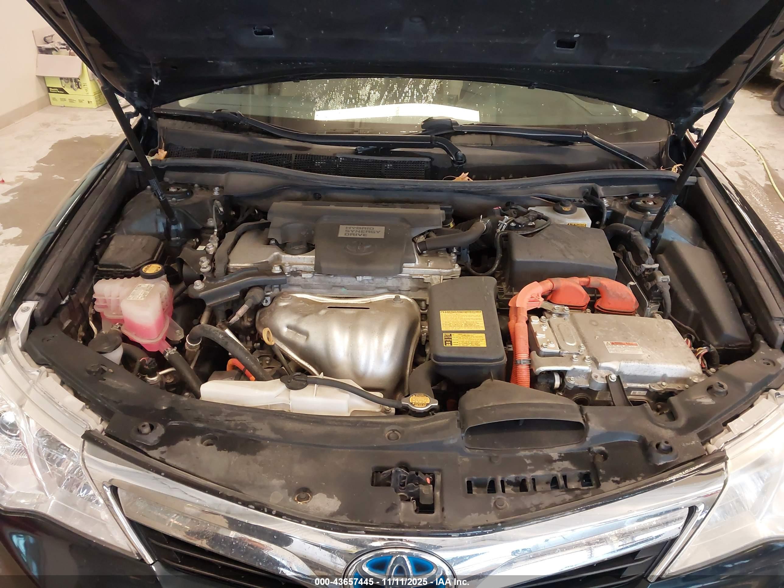 TOYOTA CAMRY image 10