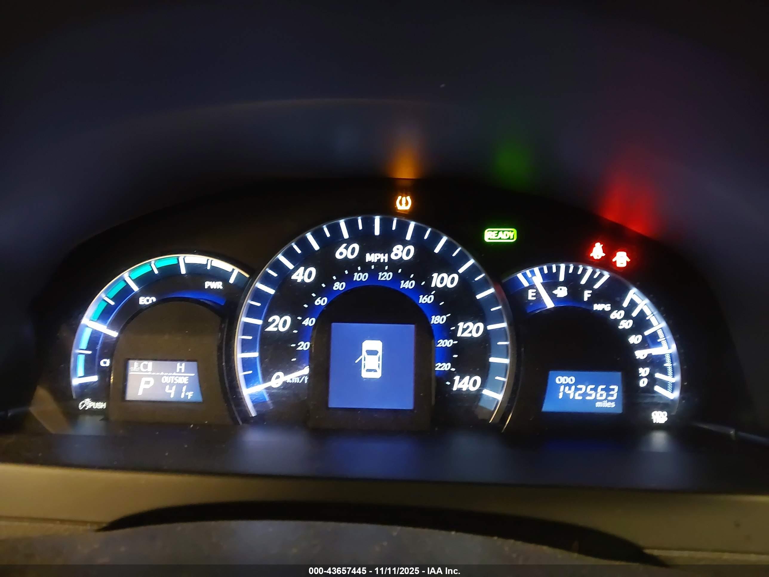 TOYOTA CAMRY image 7