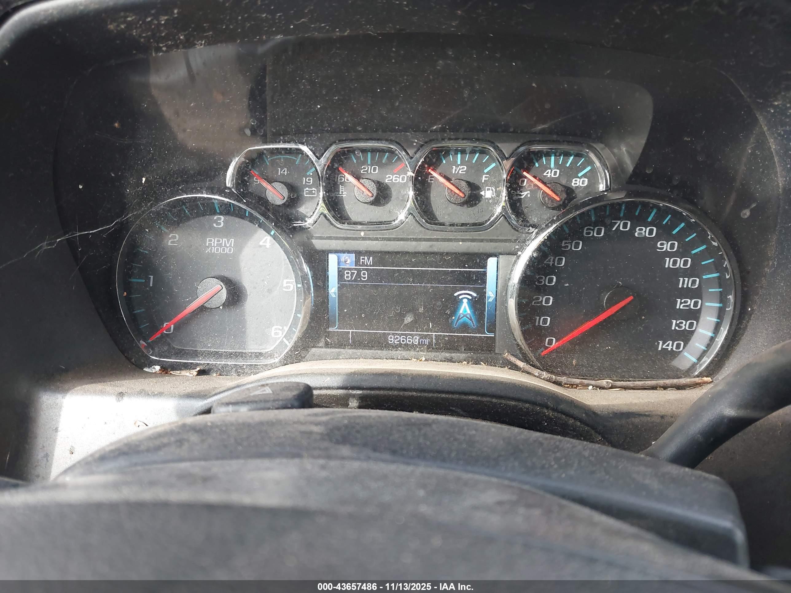 CHEVROLET SILVERADO image 7