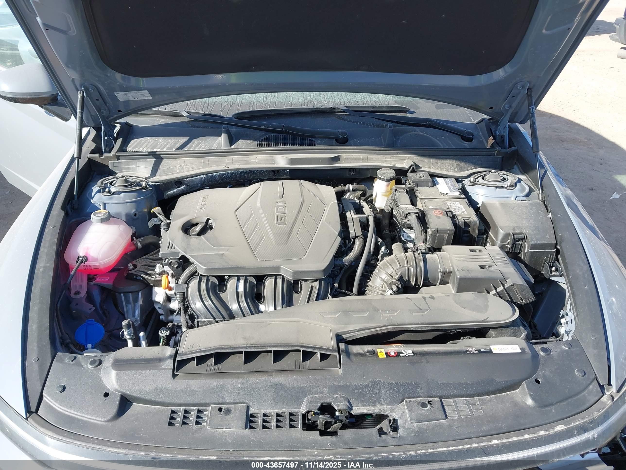 HYUNDAI SONATA image 10