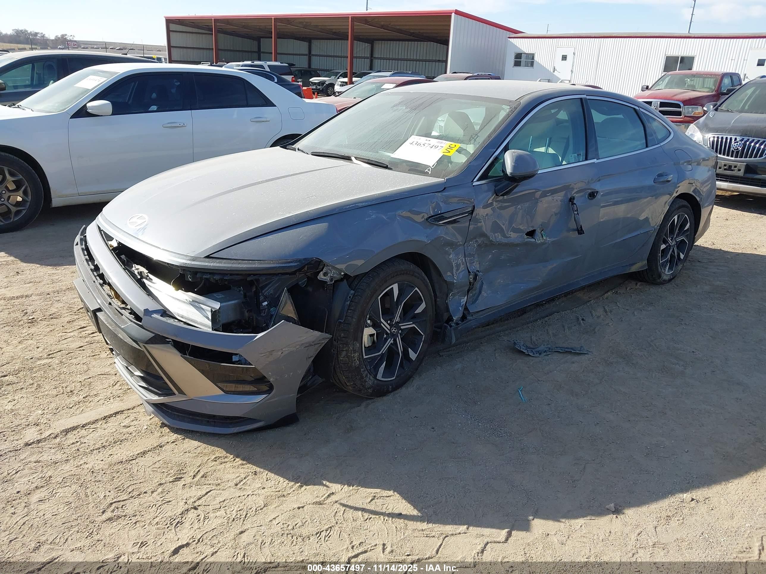 HYUNDAI SONATA image 2