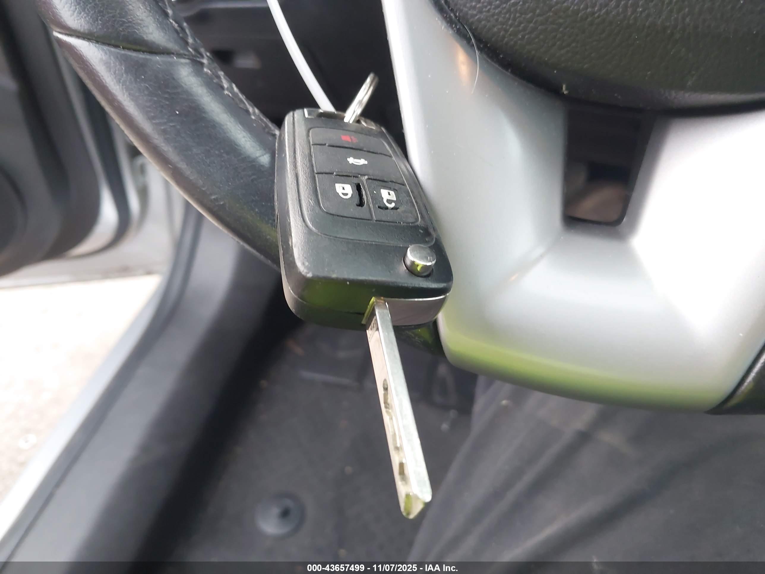 CHEVROLET CRUZE image 11