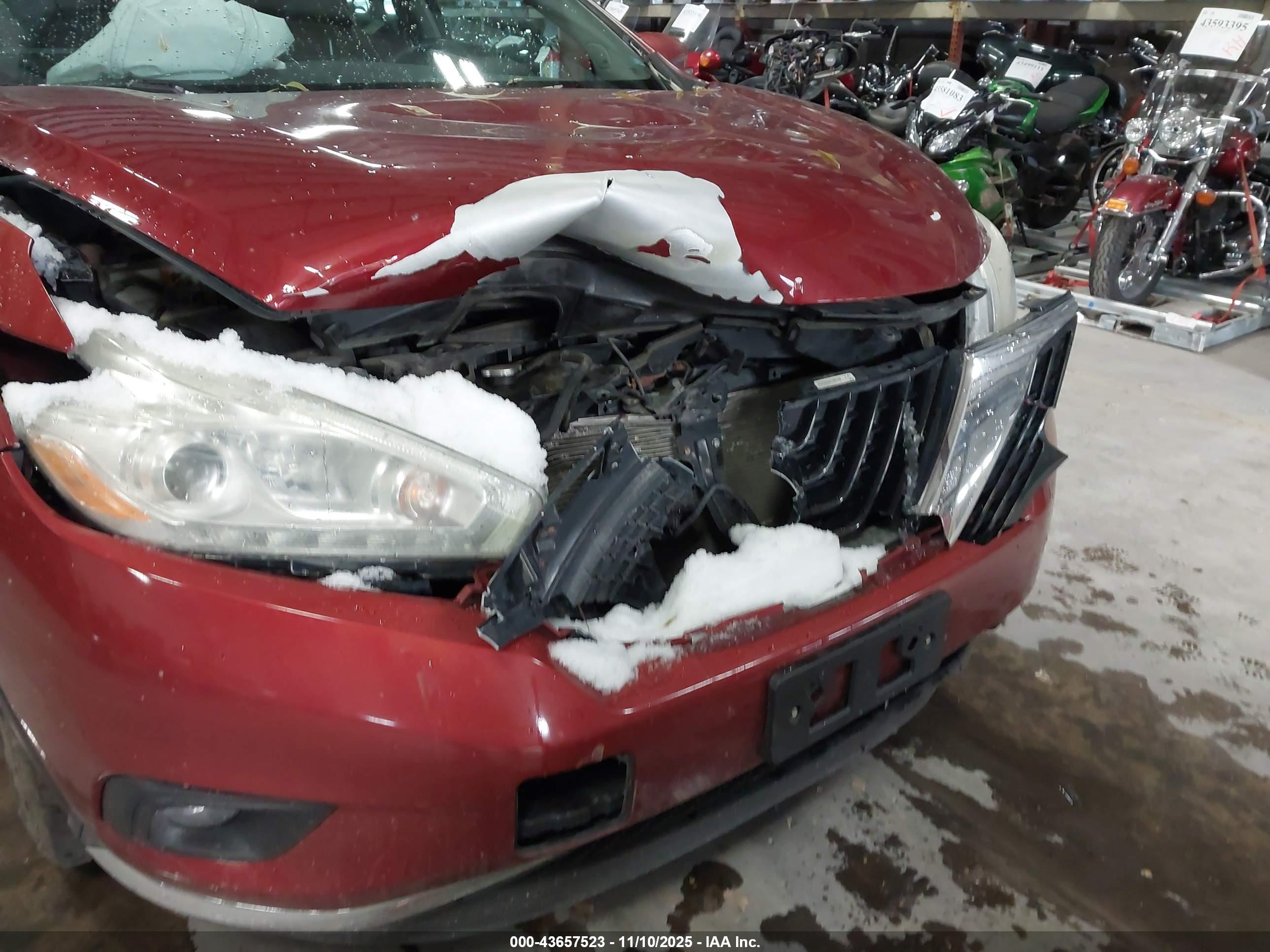 NISSAN MURANO image 6
