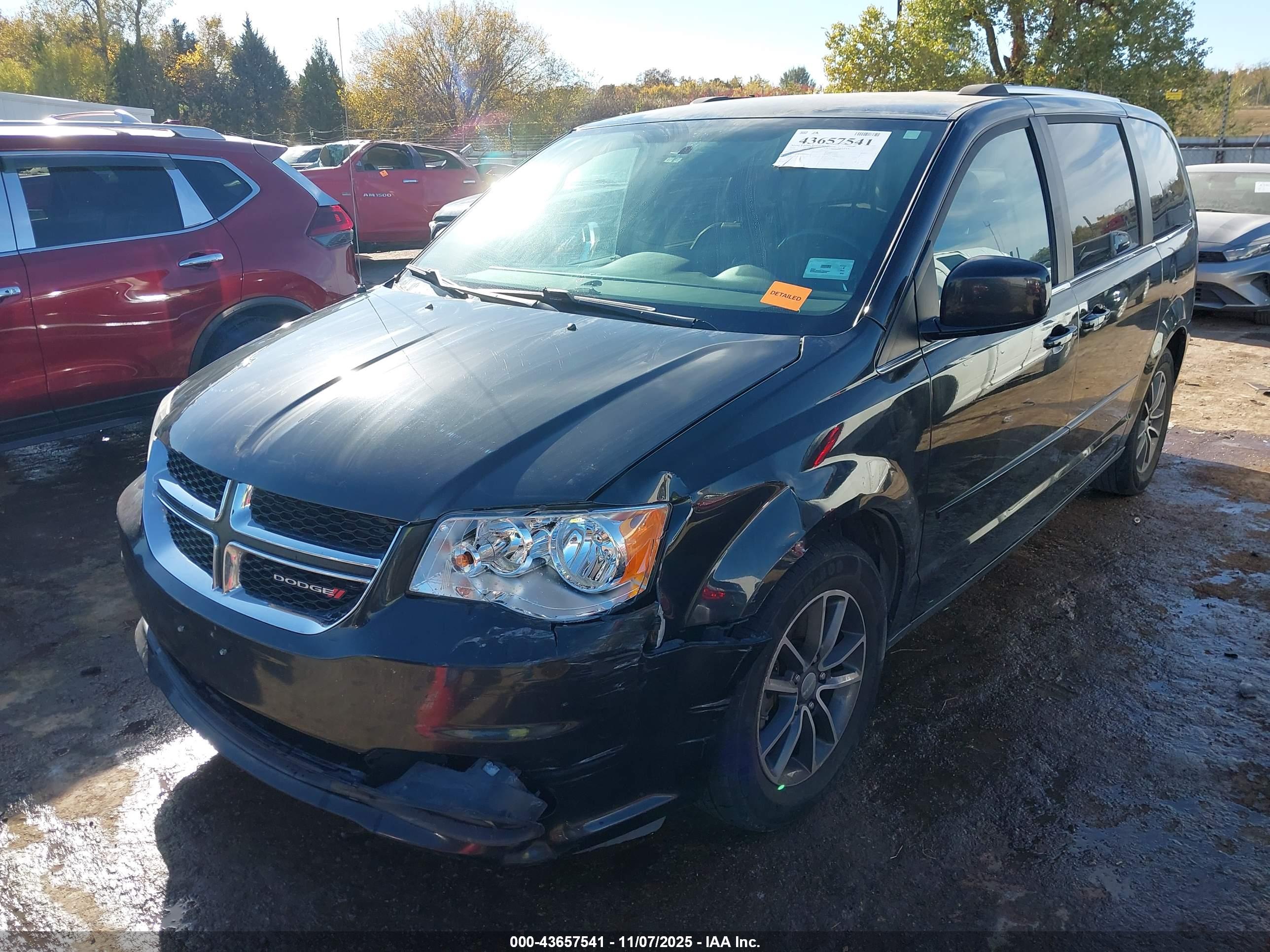 DODGE GRAND image 2