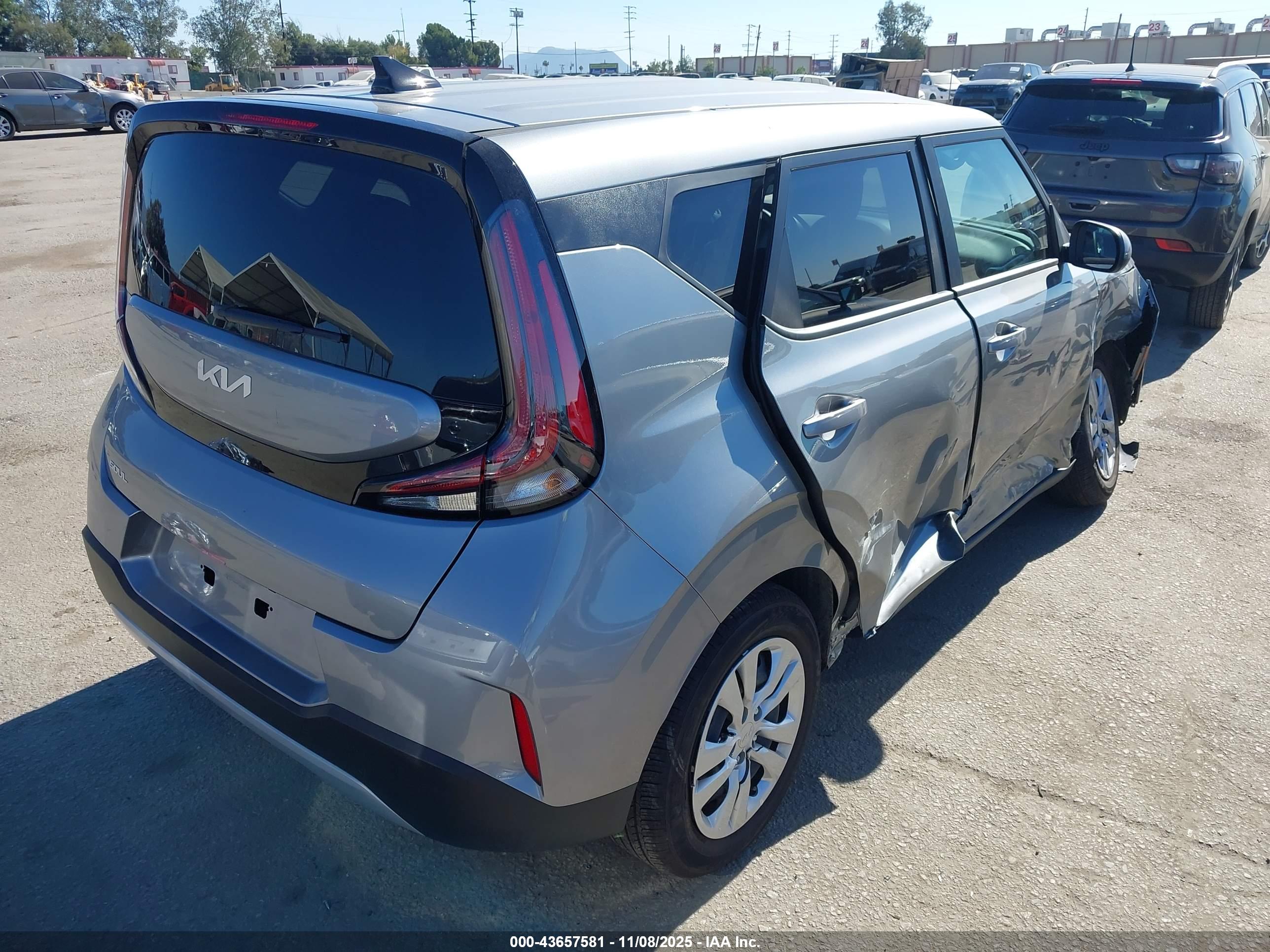 KIA SOUL image 4
