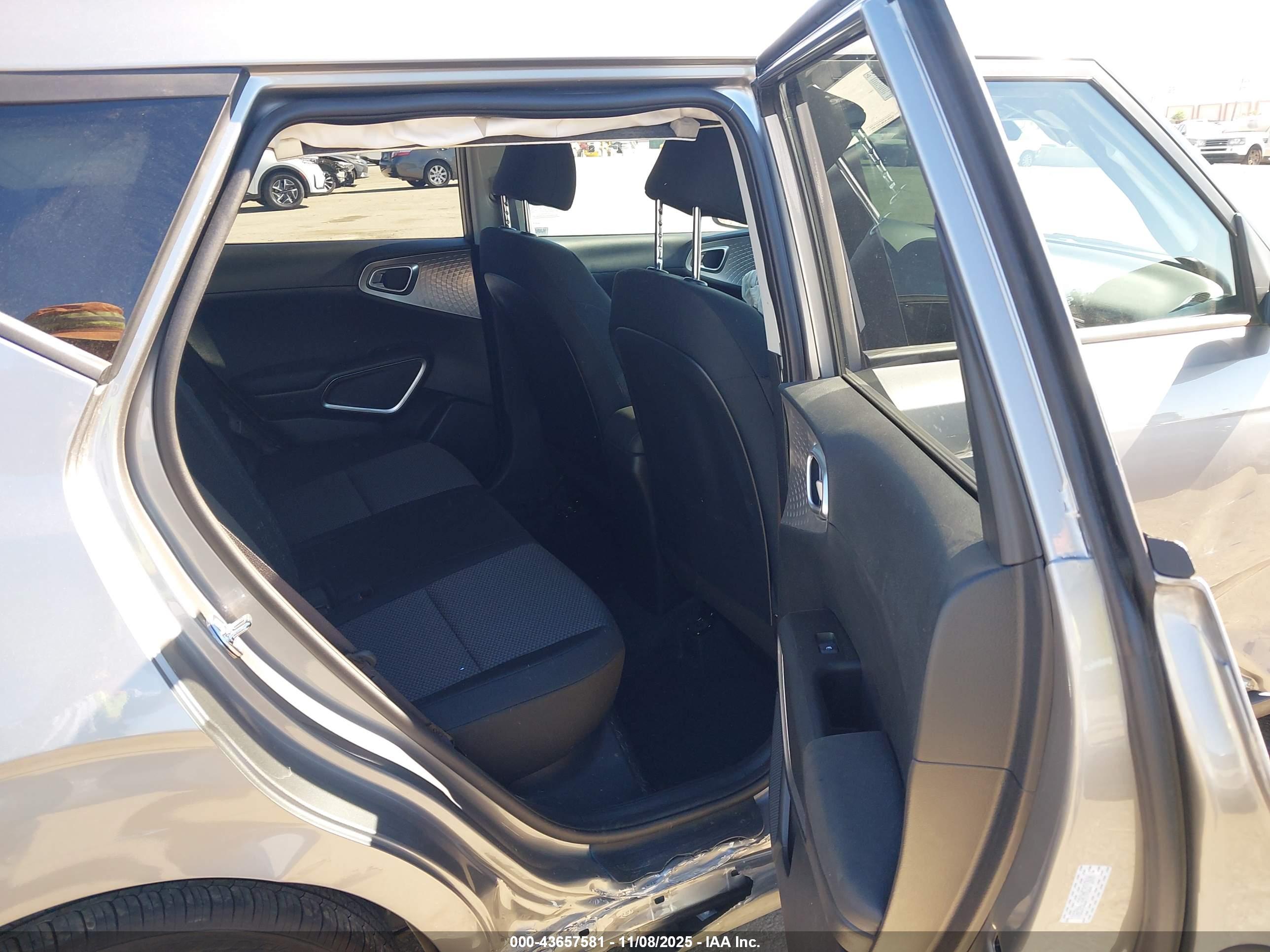 KIA SOUL image 8