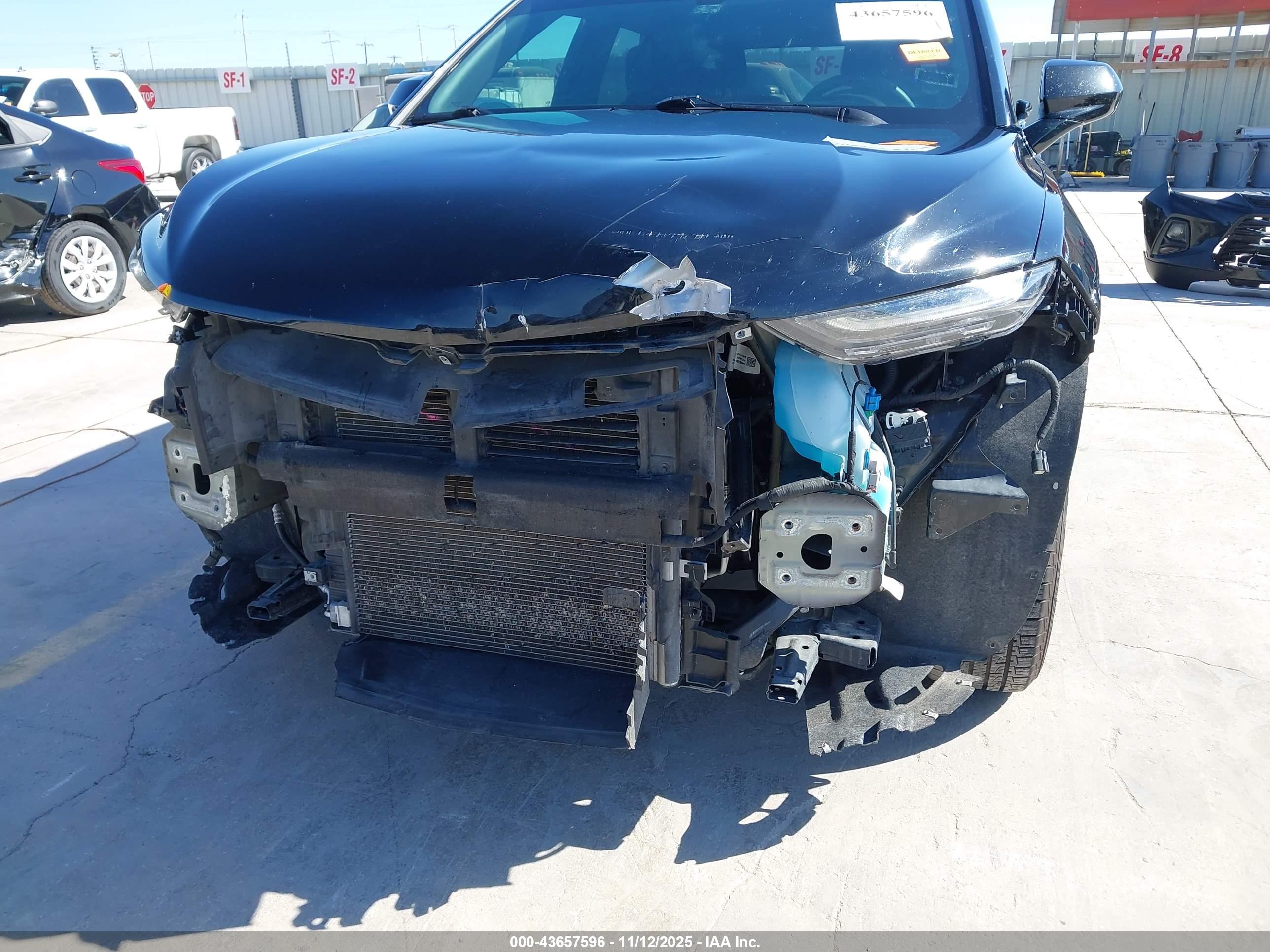 CHEVROLET BLAZER image 6