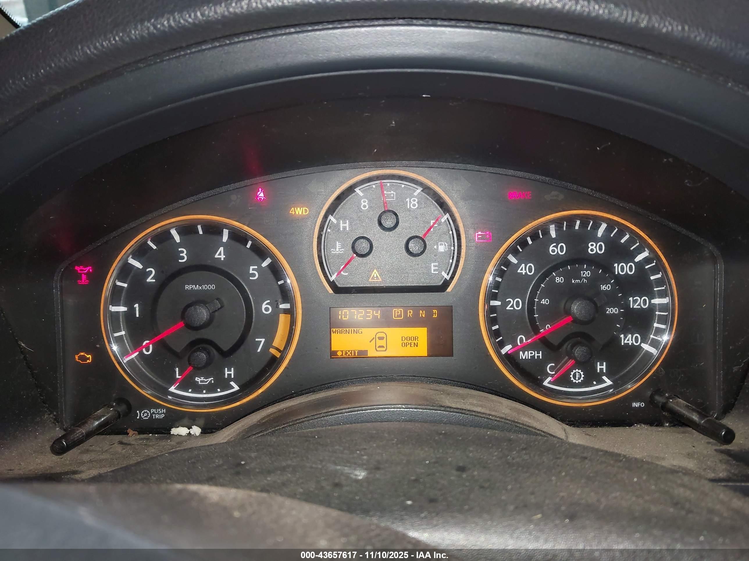 NISSAN ARMADA image 7