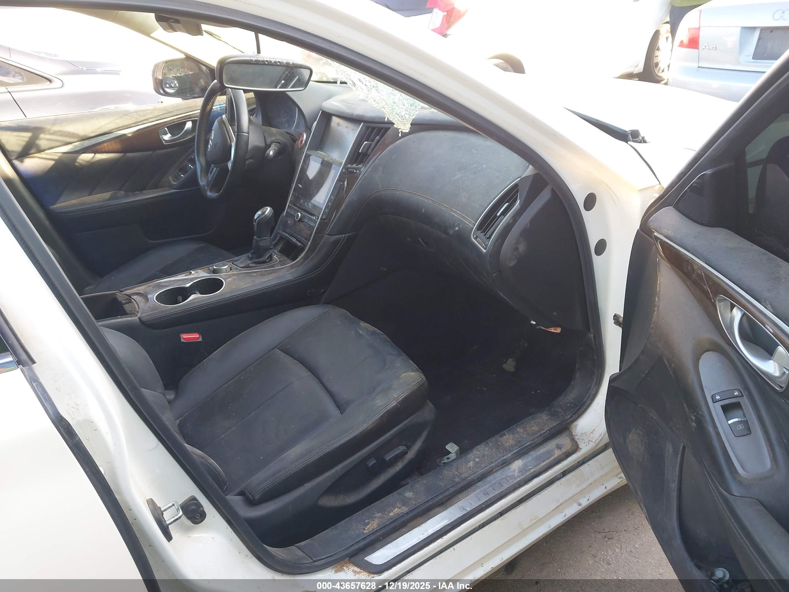 INFINITI Q50 image 5