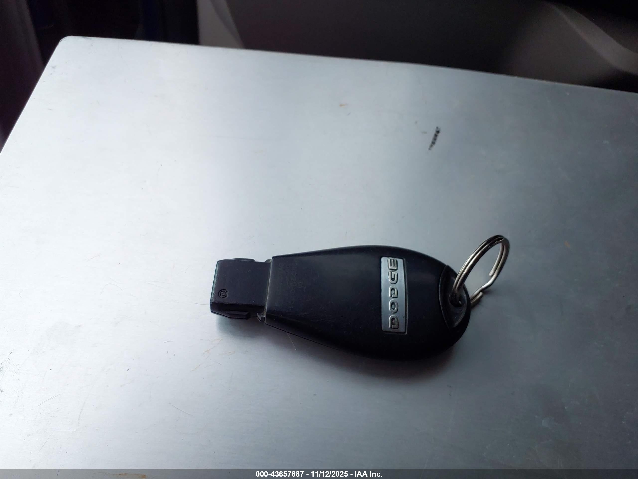 DODGE GRAND image 11