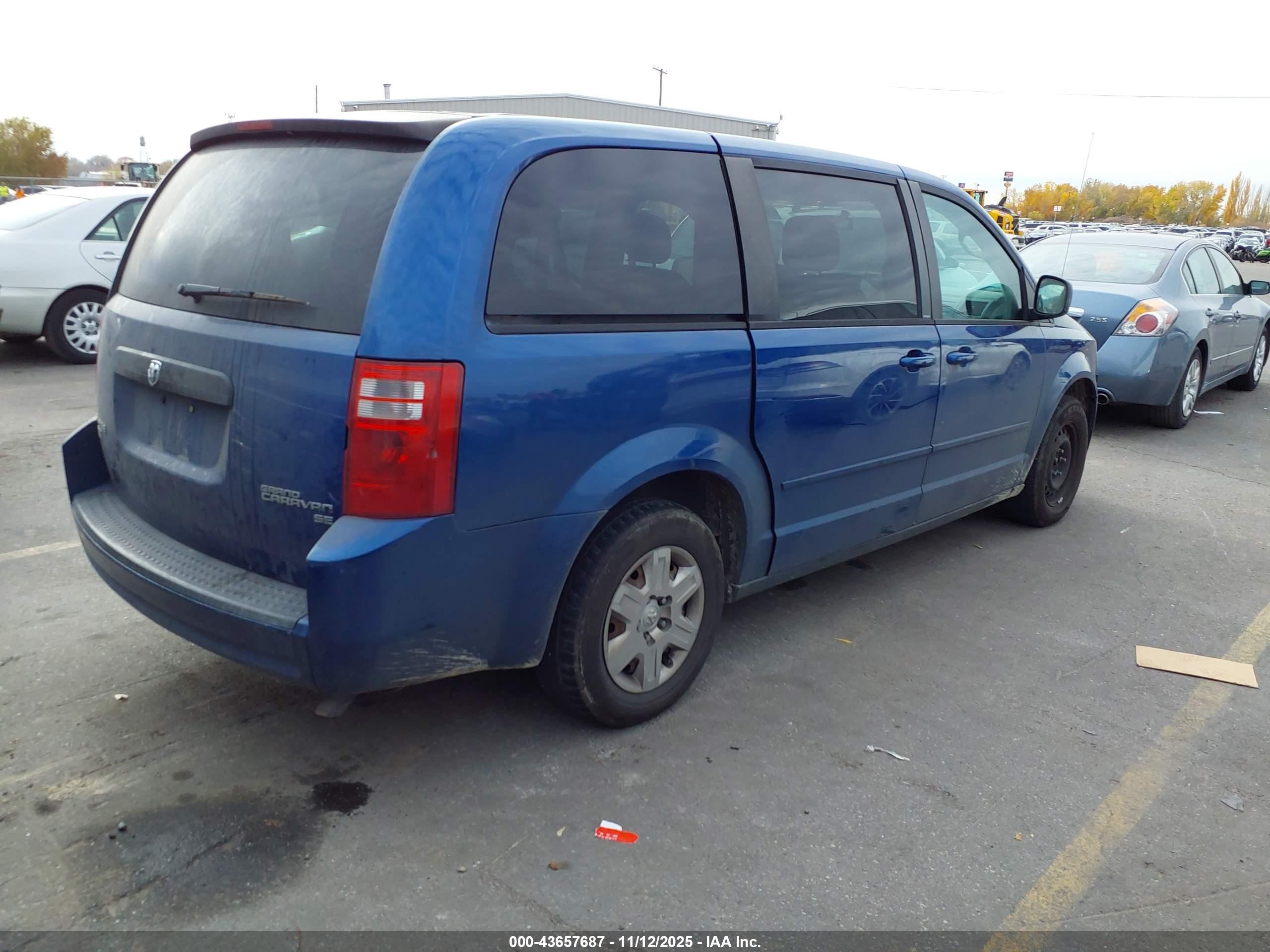 DODGE GRAND image 4