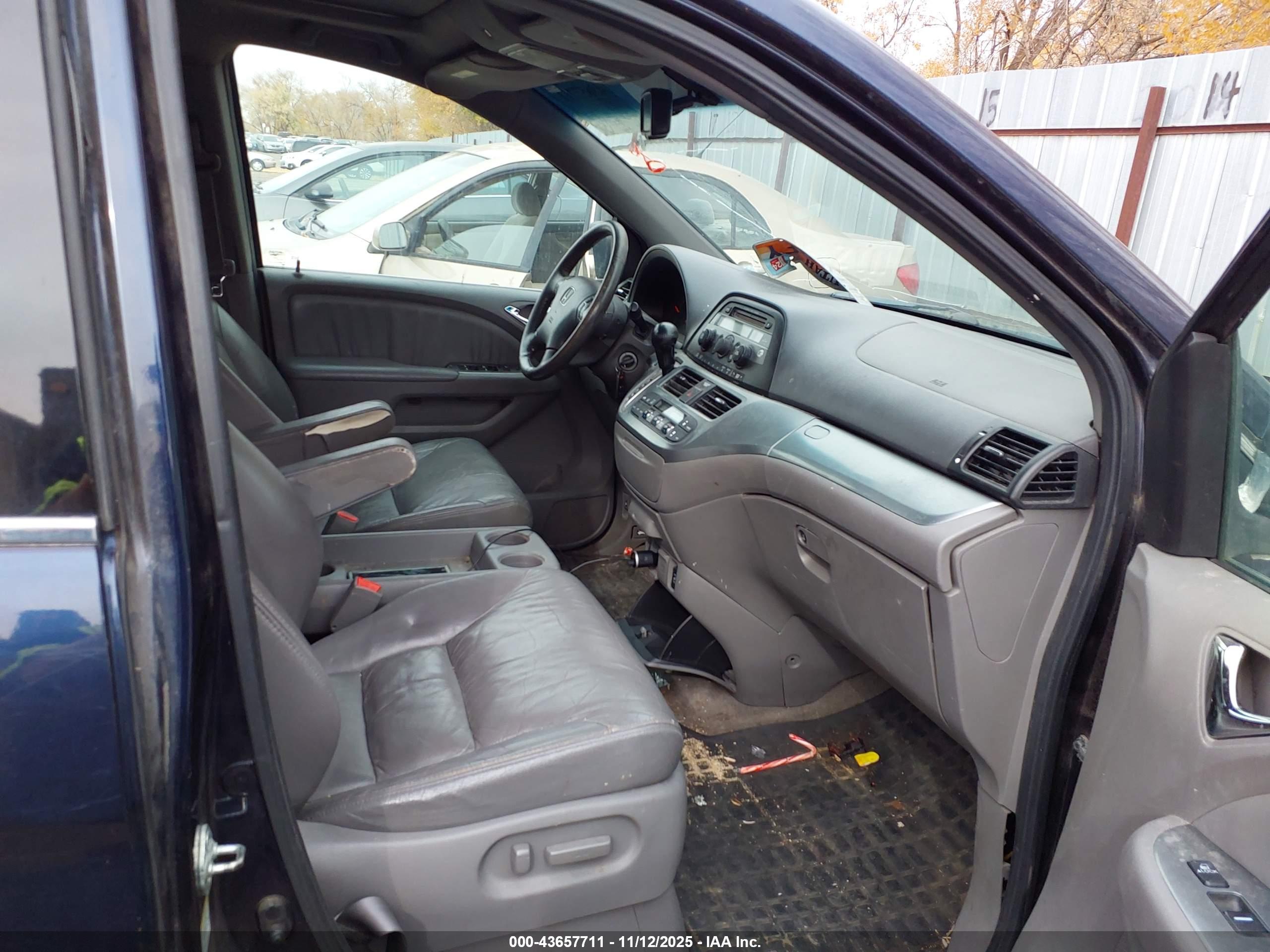 HONDA ODYSSEY image 5