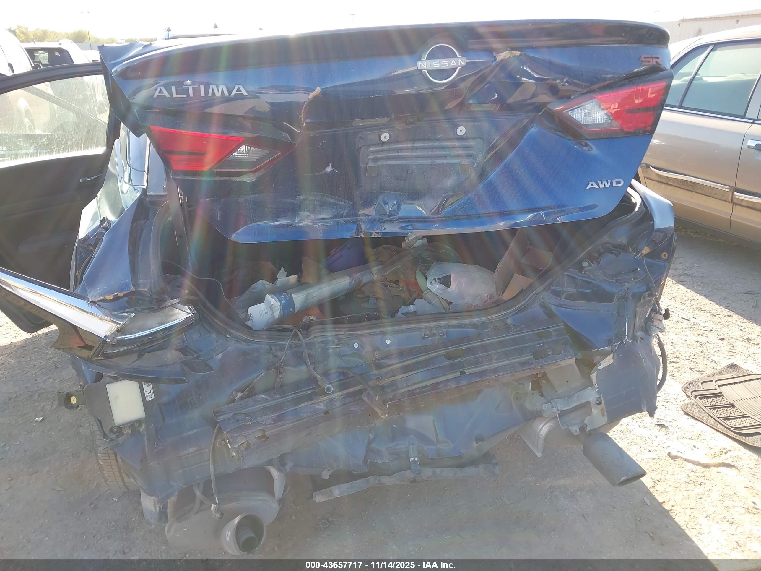 NISSAN ALTIMA image 6