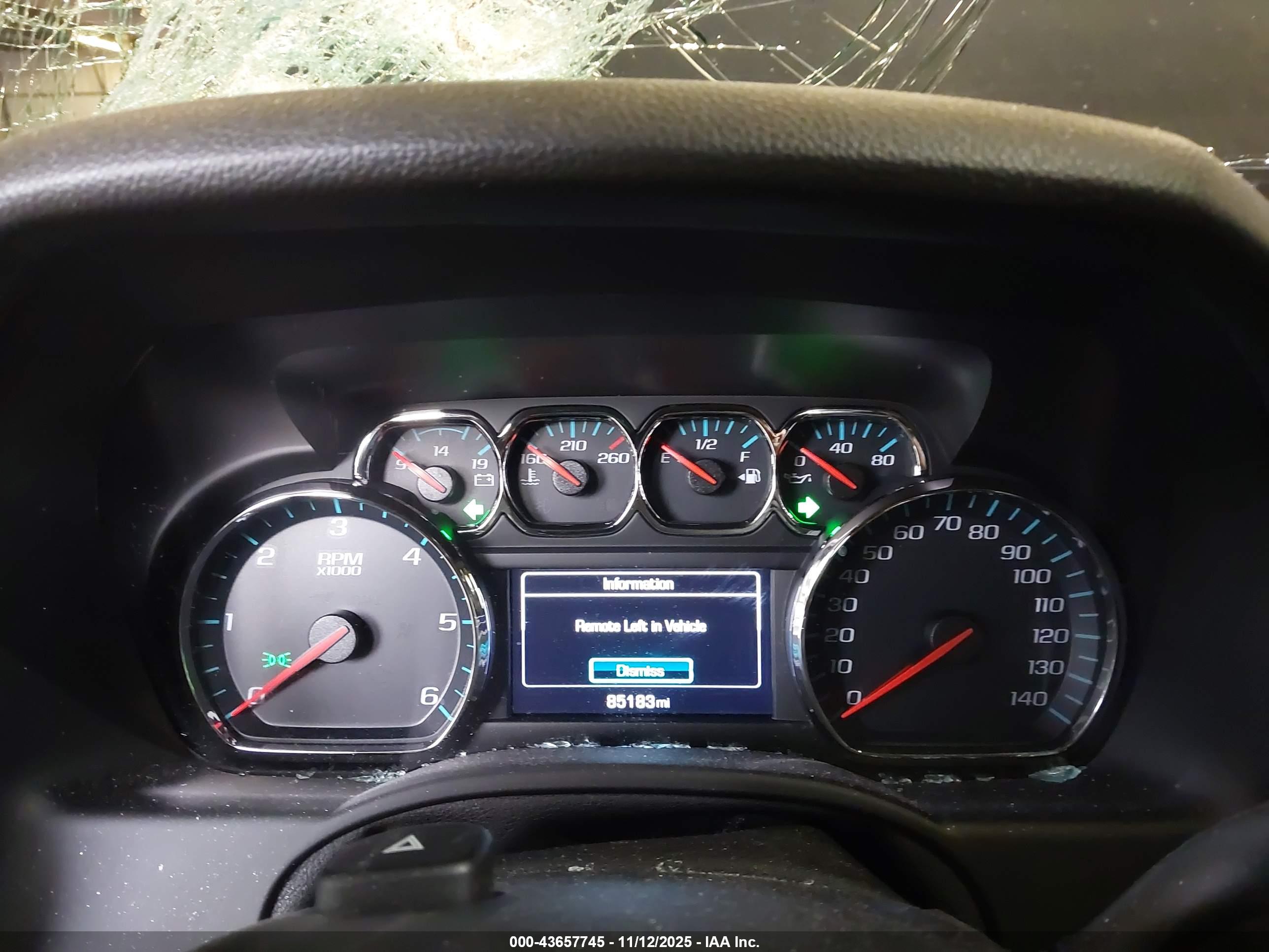 CHEVROLET SUBURBAN image 7