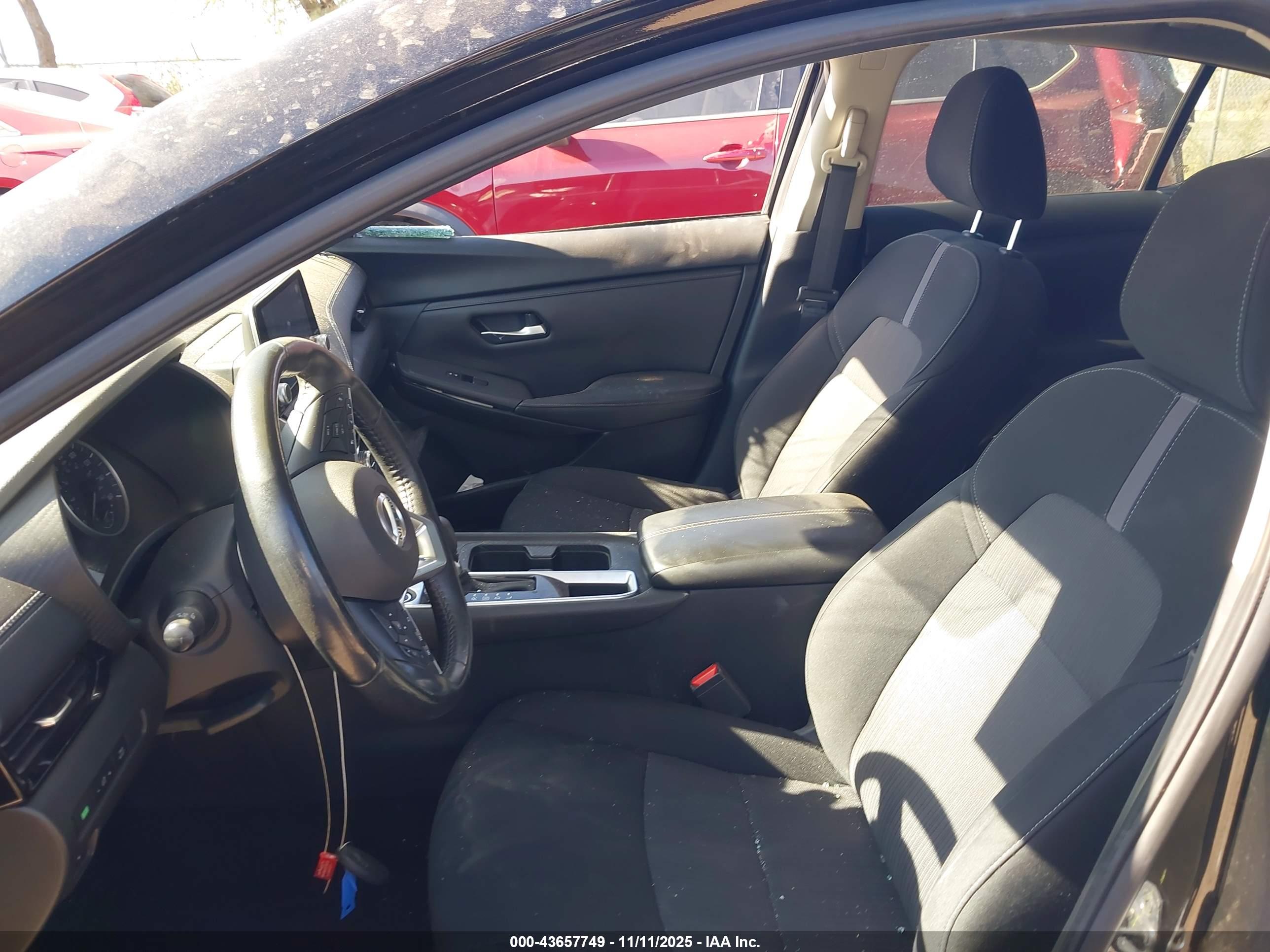 NISSAN SENTRA image 5