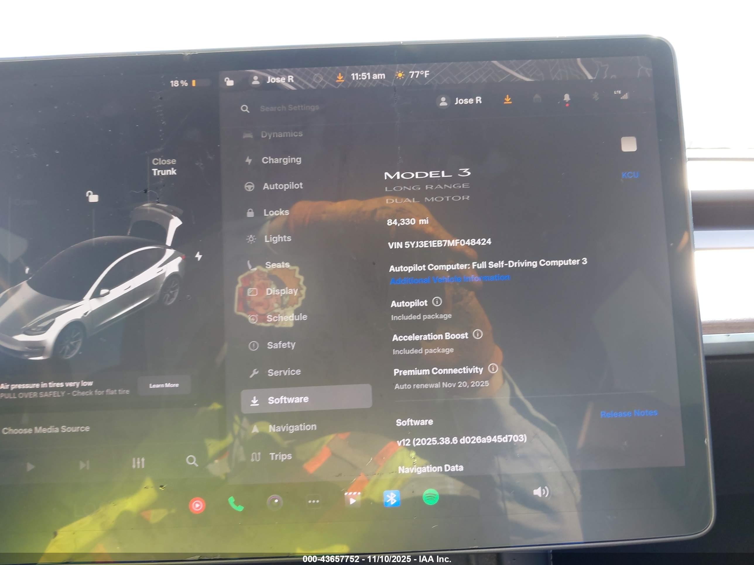 TESLA MODEL image 7
