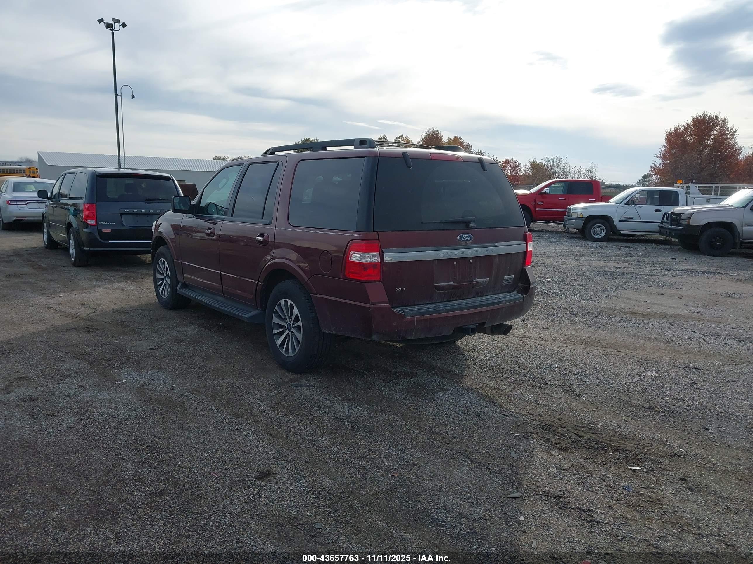 FORD EXPEDITION image 3