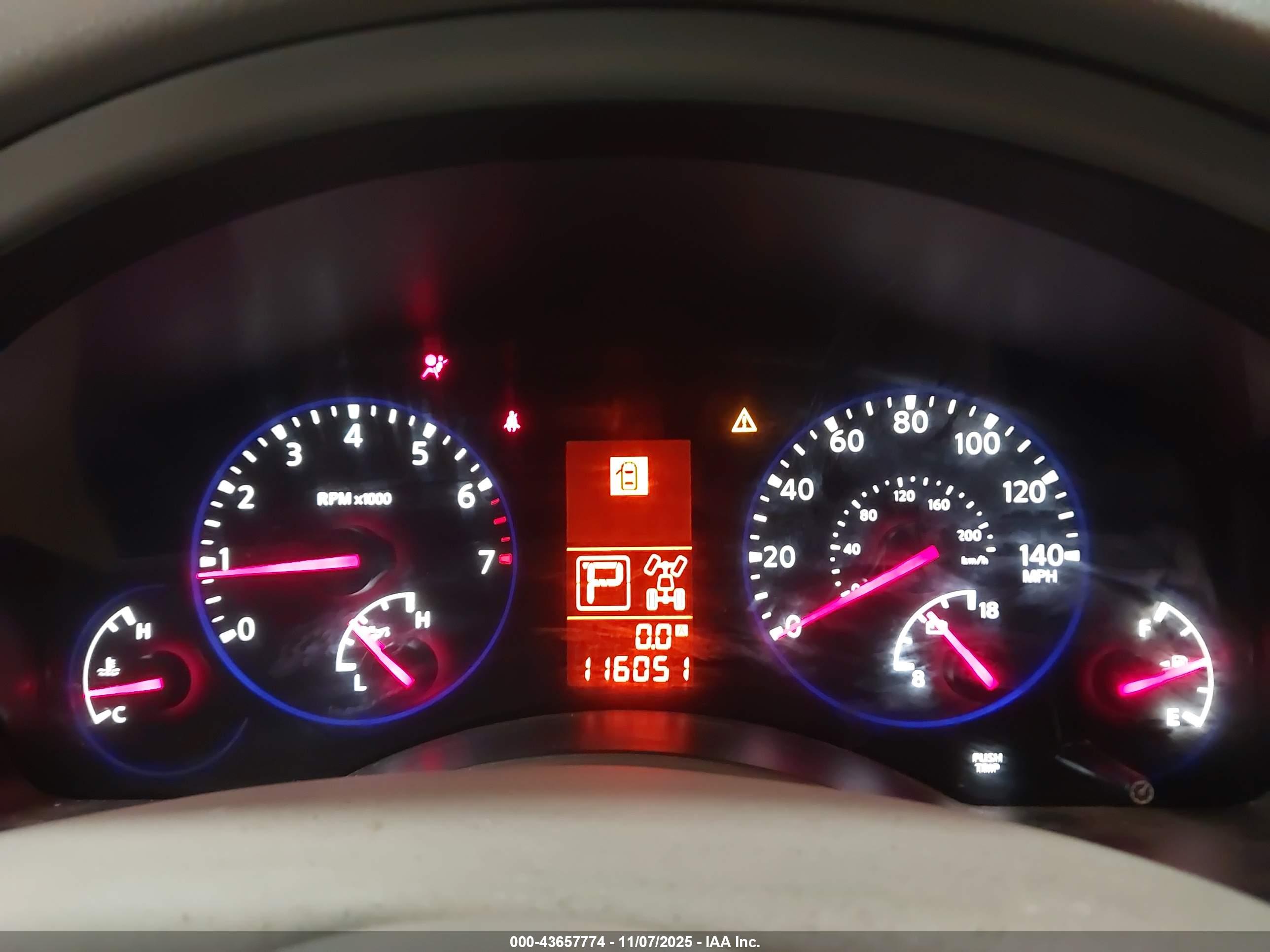 INFINITI QX56 image 7