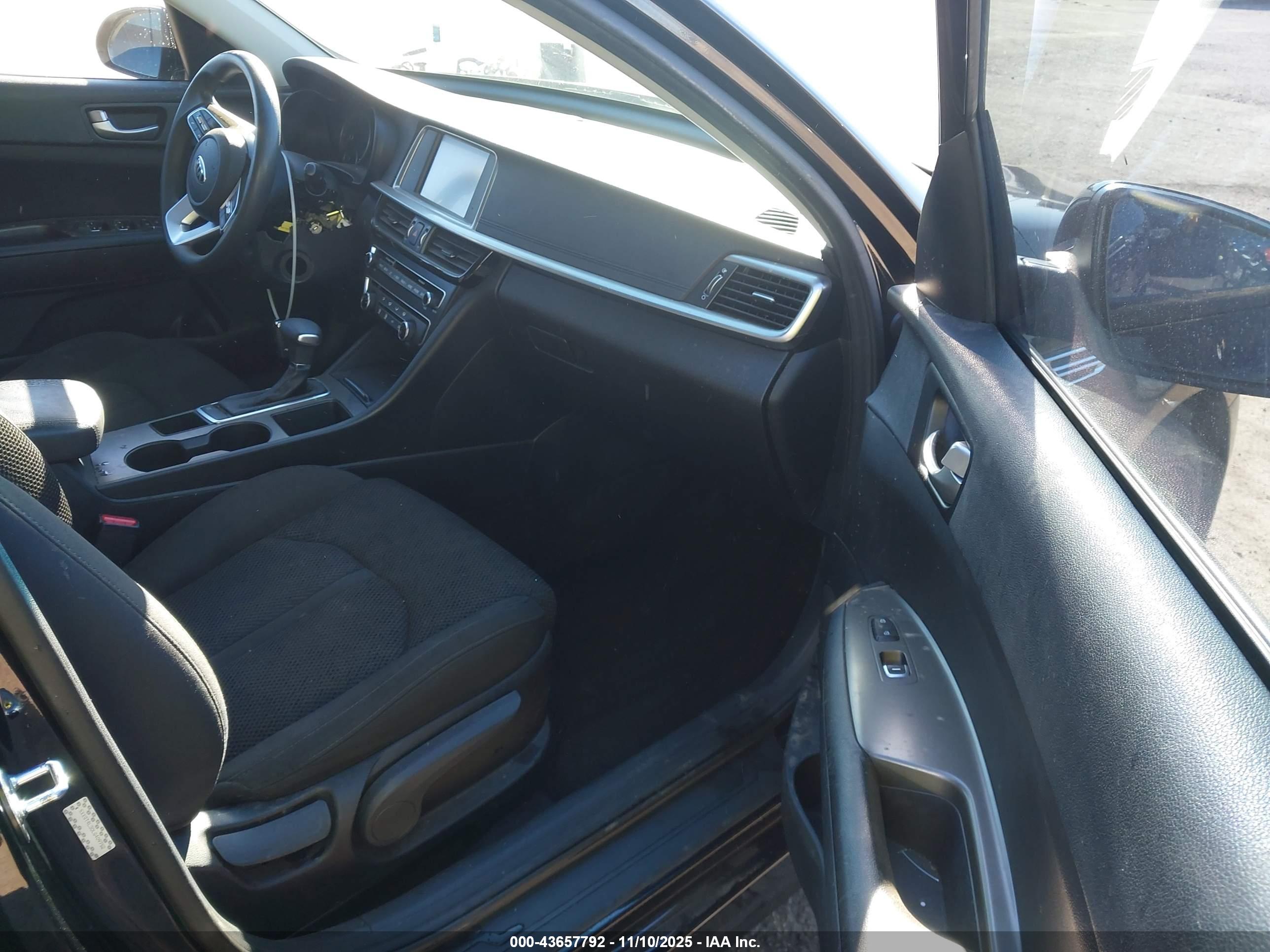KIA OPTIMA image 5