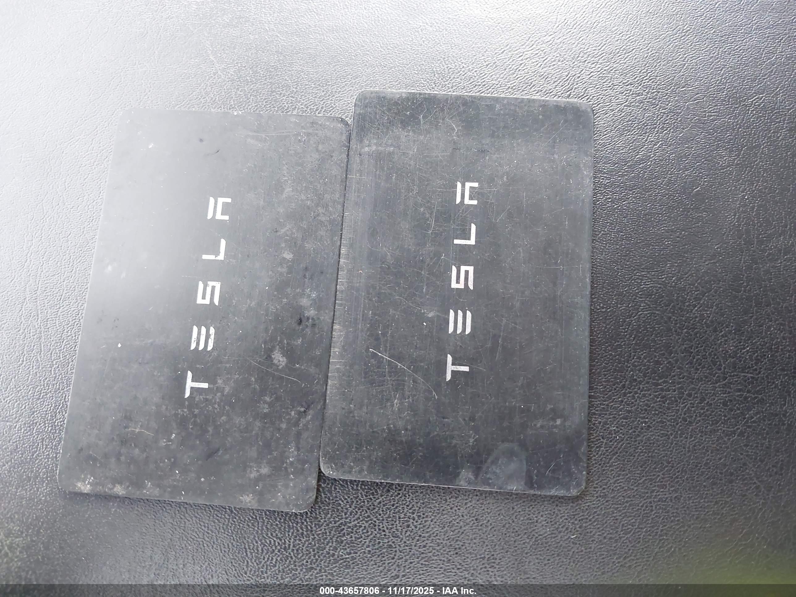 TESLA MODEL image 11