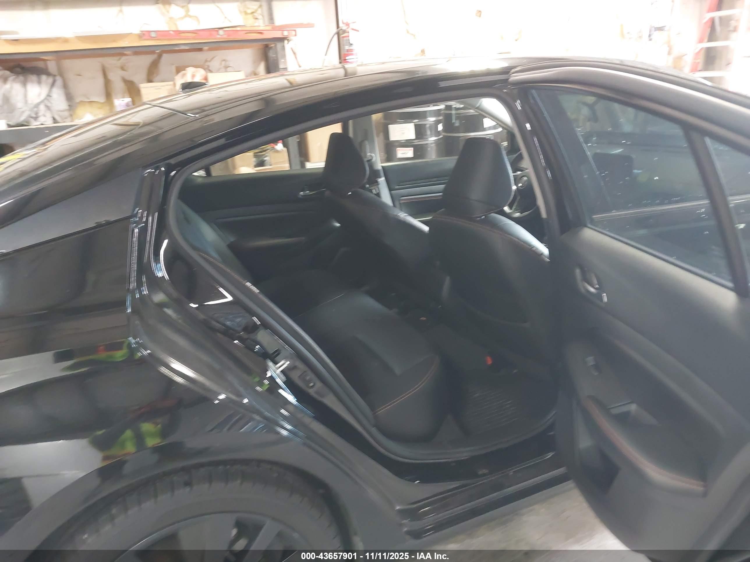 NISSAN ALTIMA image 8