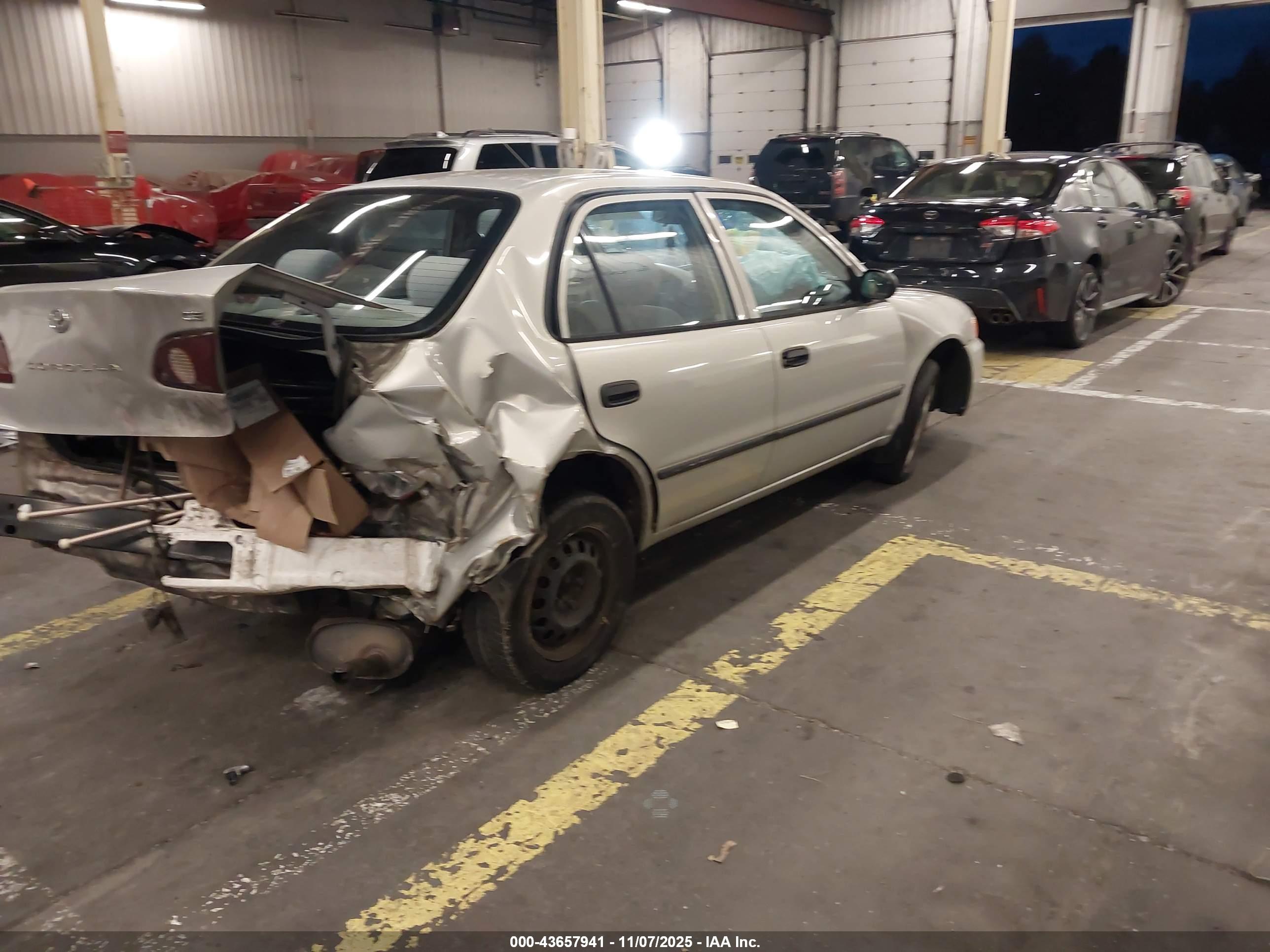 TOYOTA COROLLA image 4