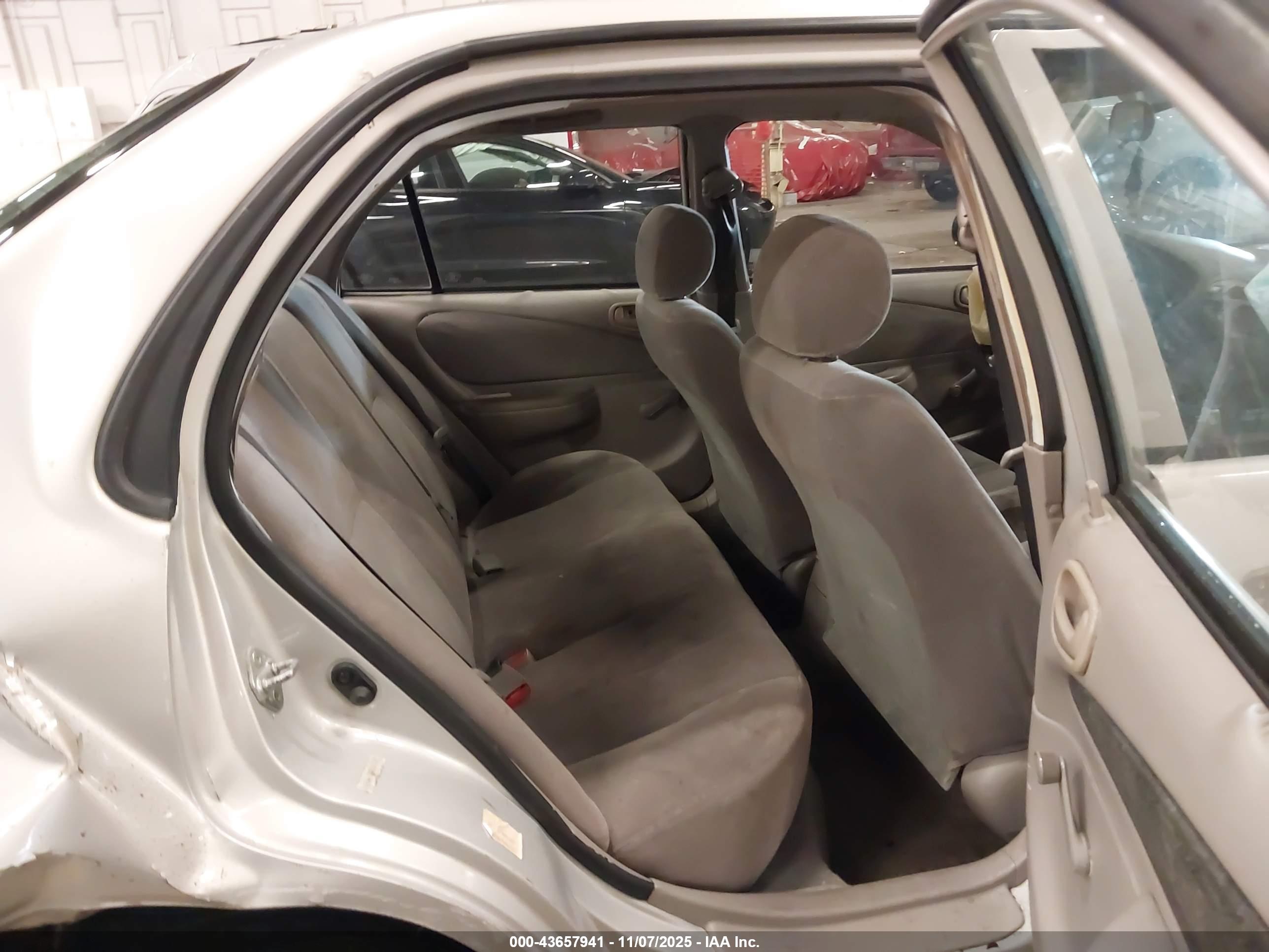TOYOTA COROLLA image 8