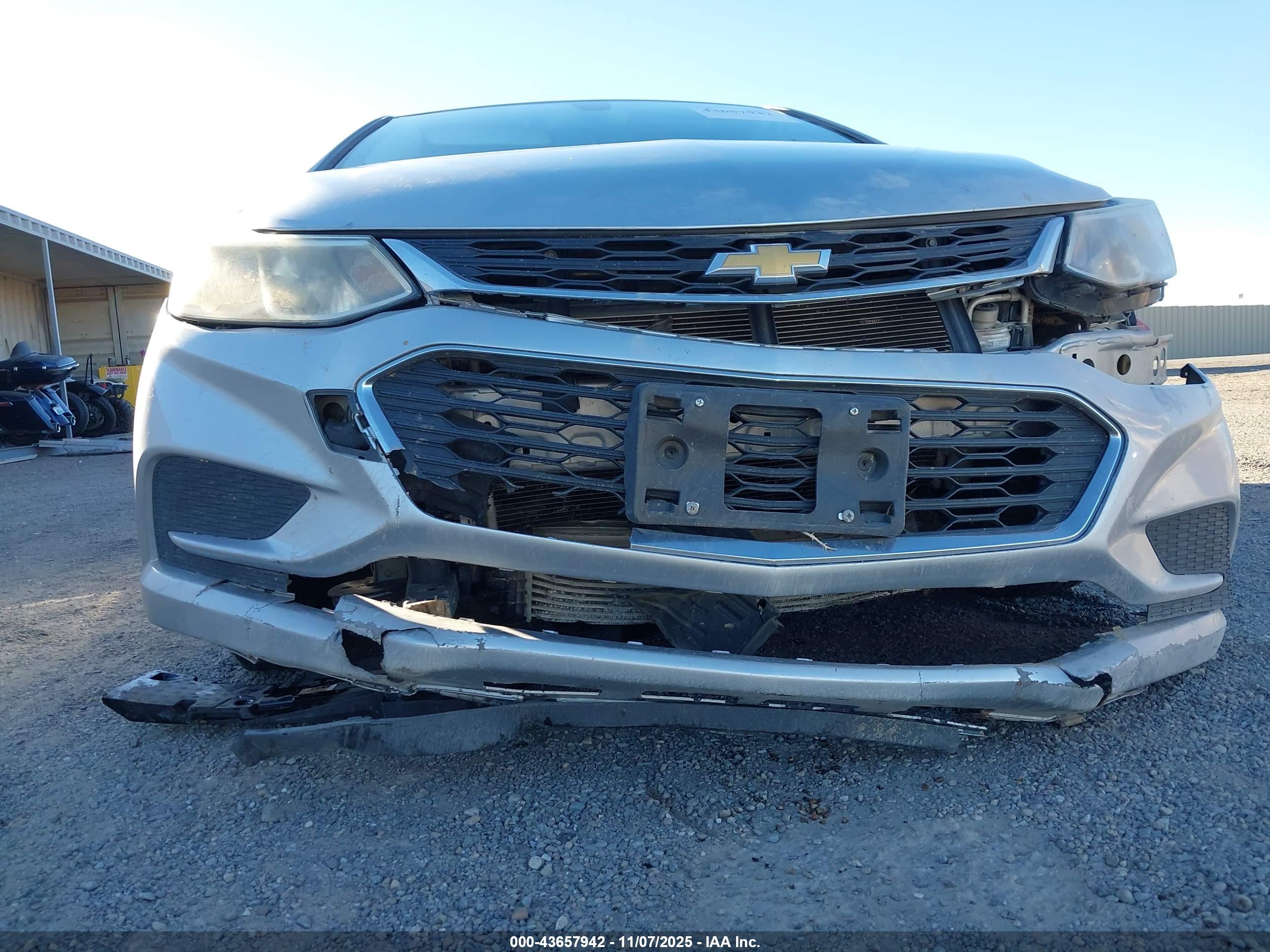 CHEVROLET CRUZE image 6