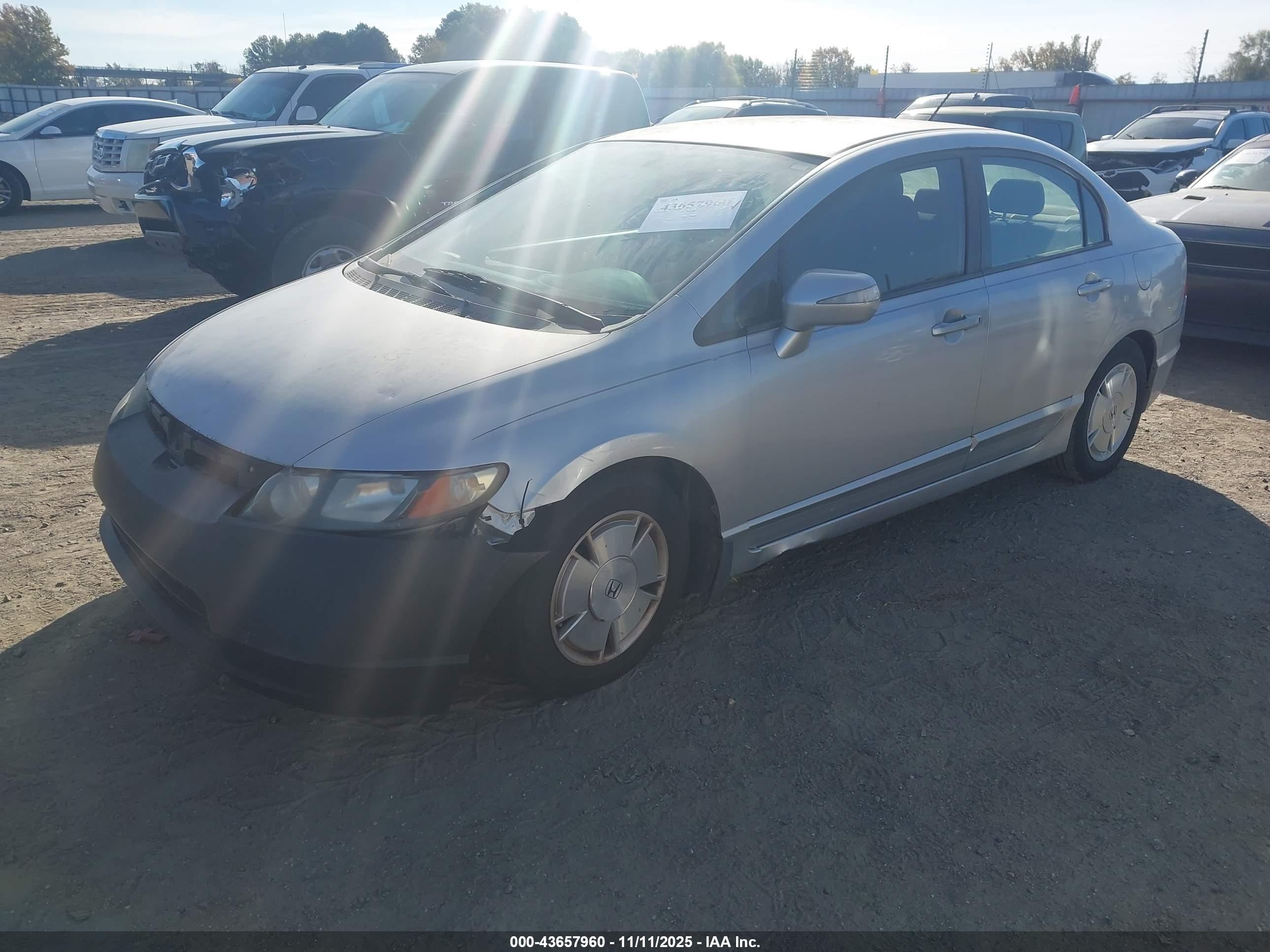 HONDA CIVIC image 2