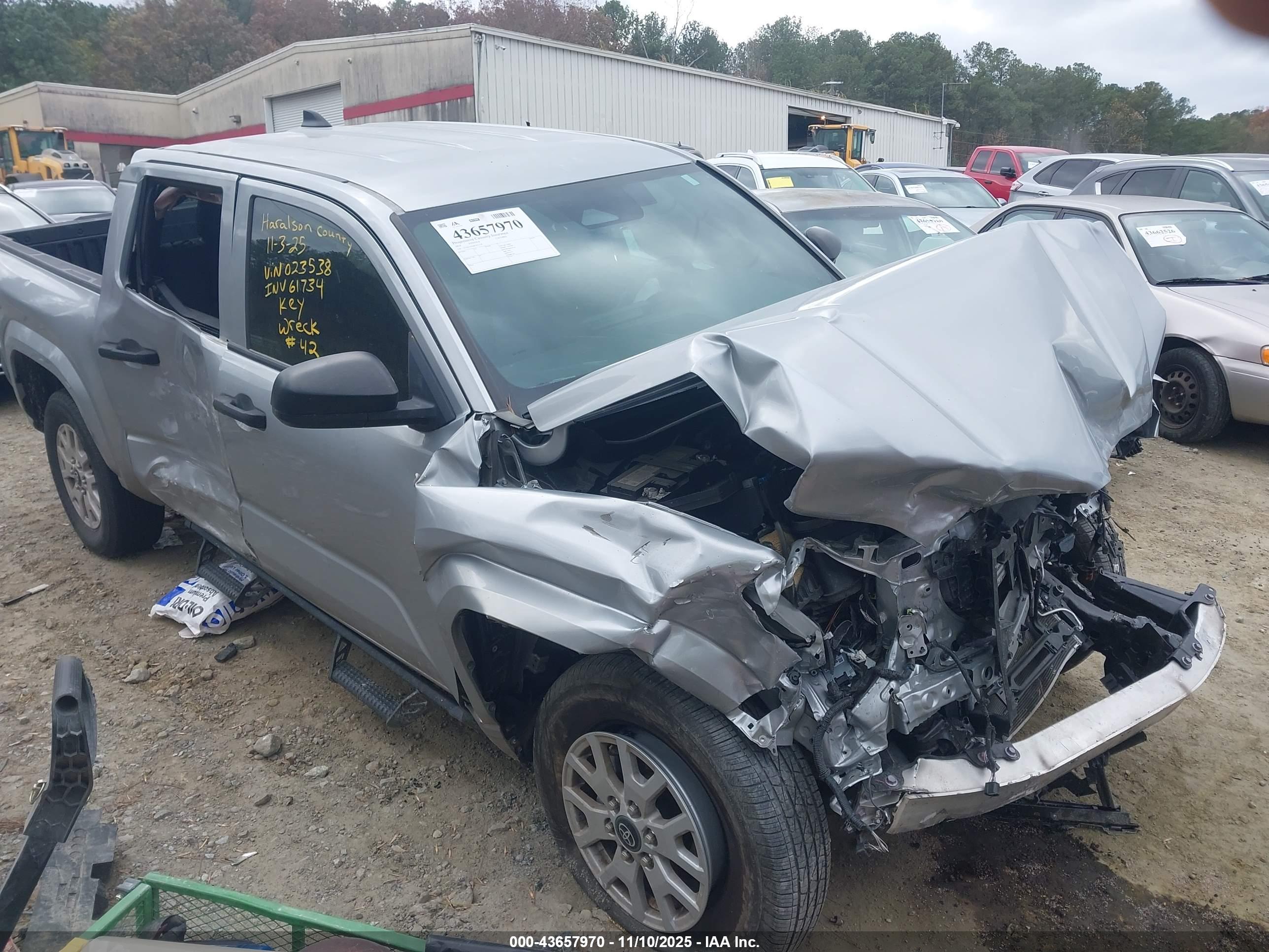 TOYOTA TACOMA image 6