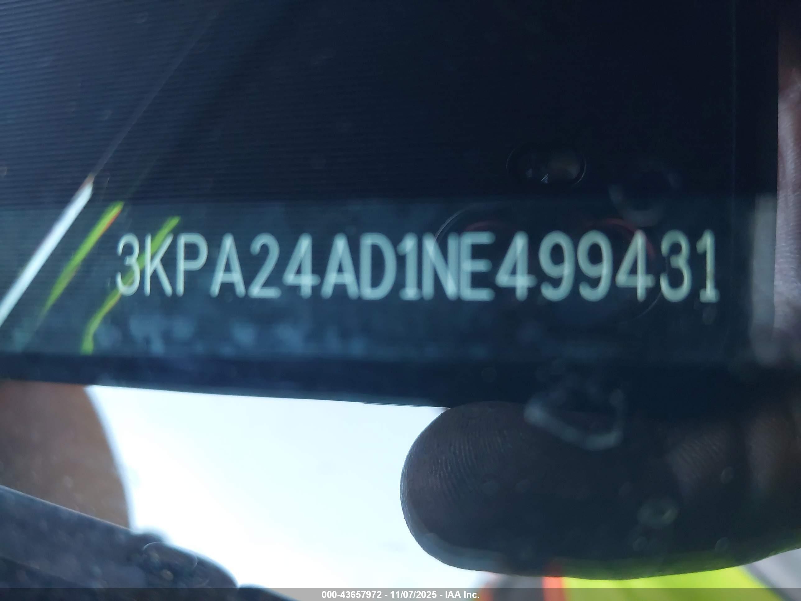 KIA RIO image 9