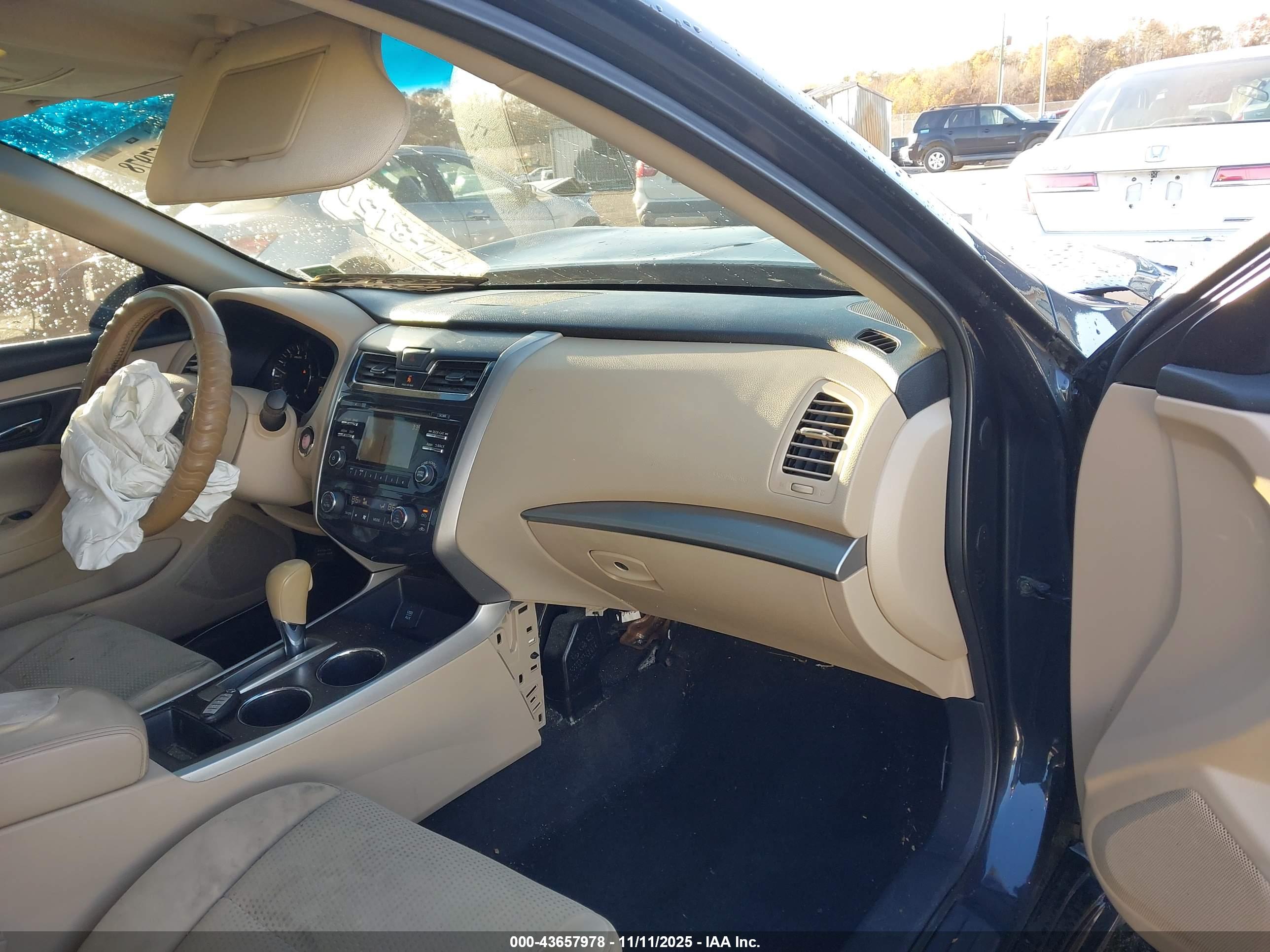 NISSAN ALTIMA image 5