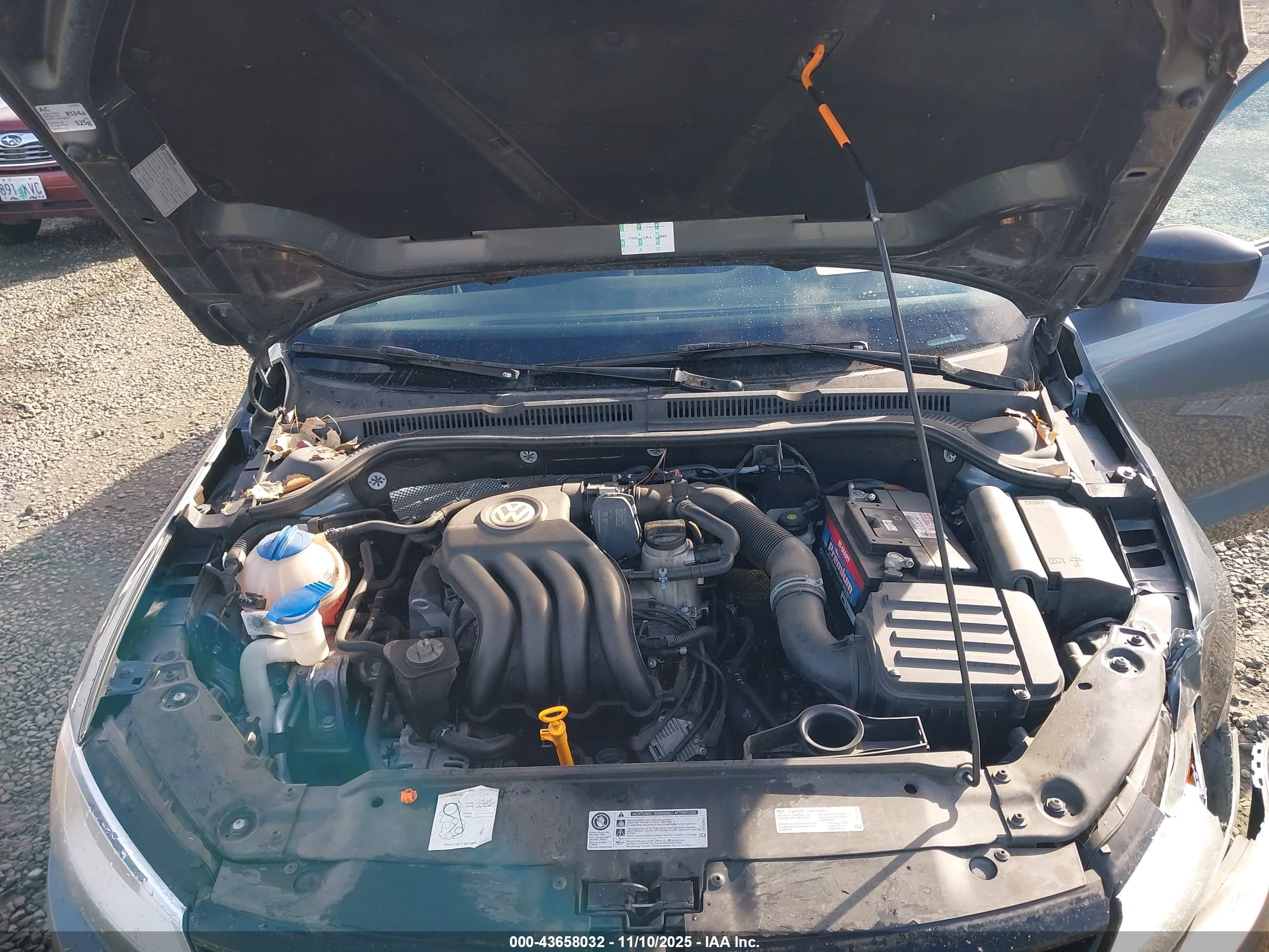 VOLKSWAGEN JETTA image 10