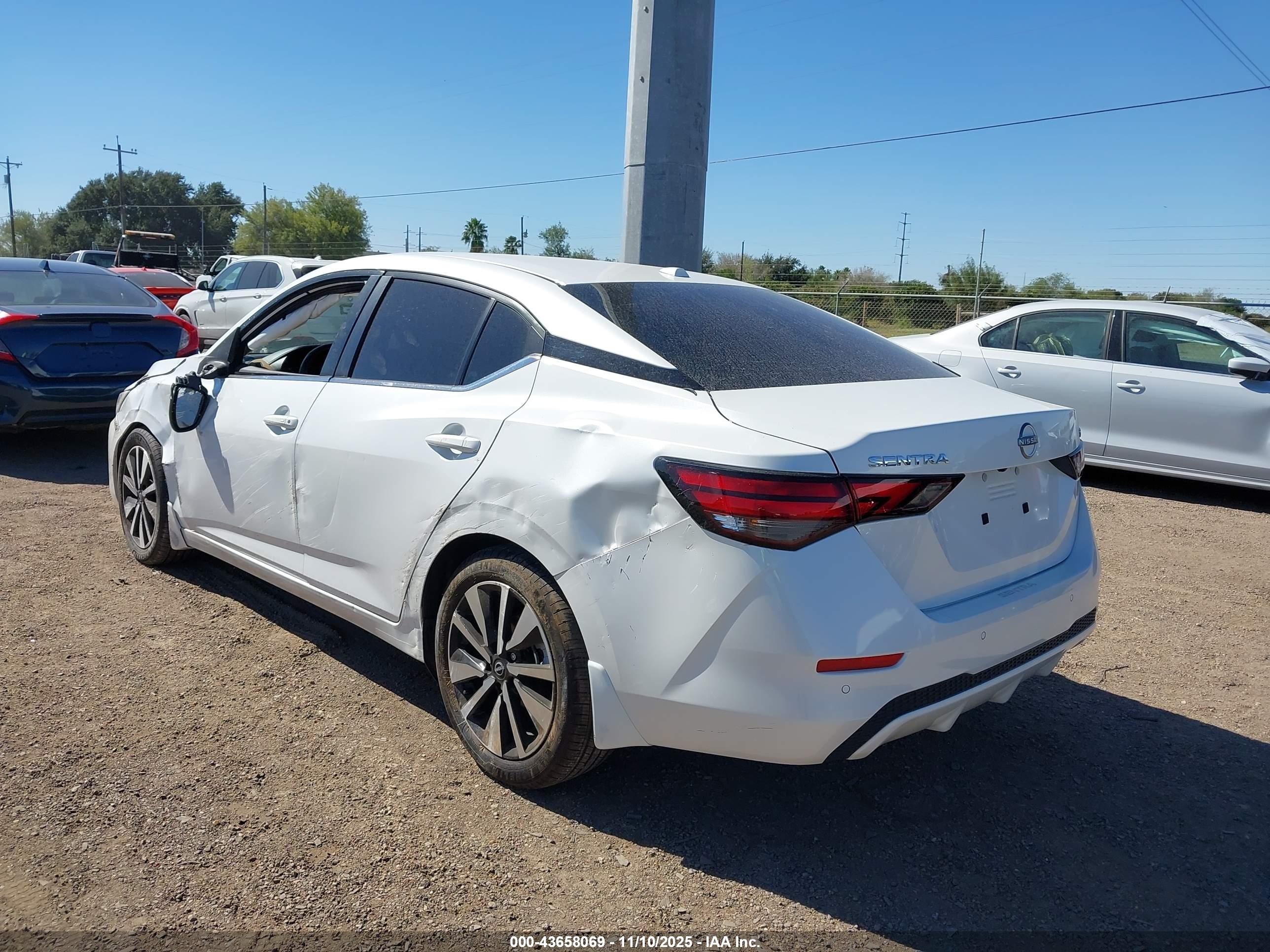NISSAN SENTRA image 3