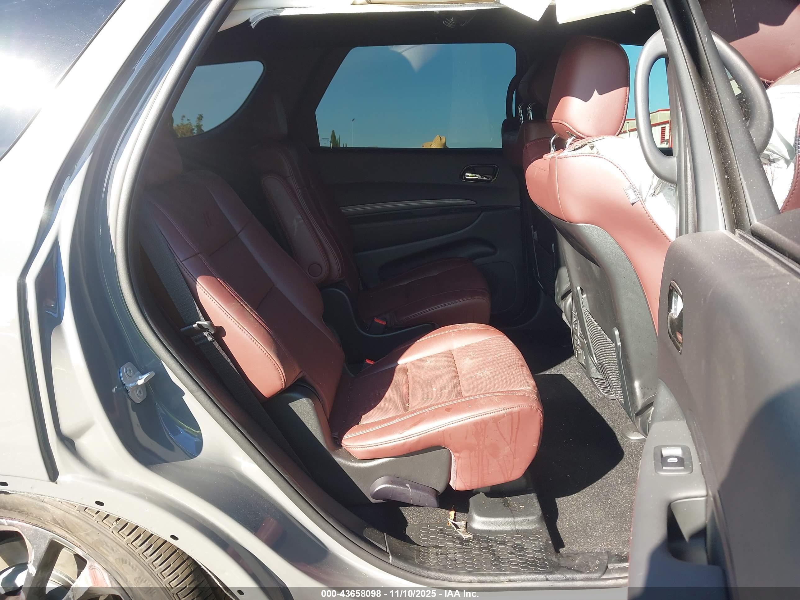 DODGE DURANGO image 8