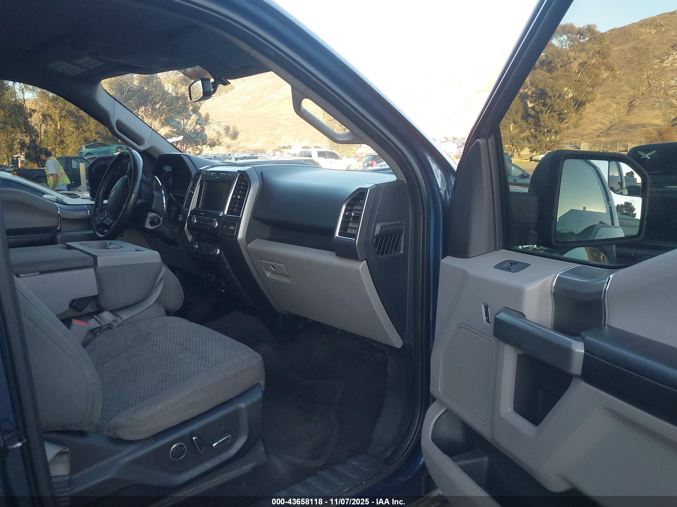 FORD F-150 image 5