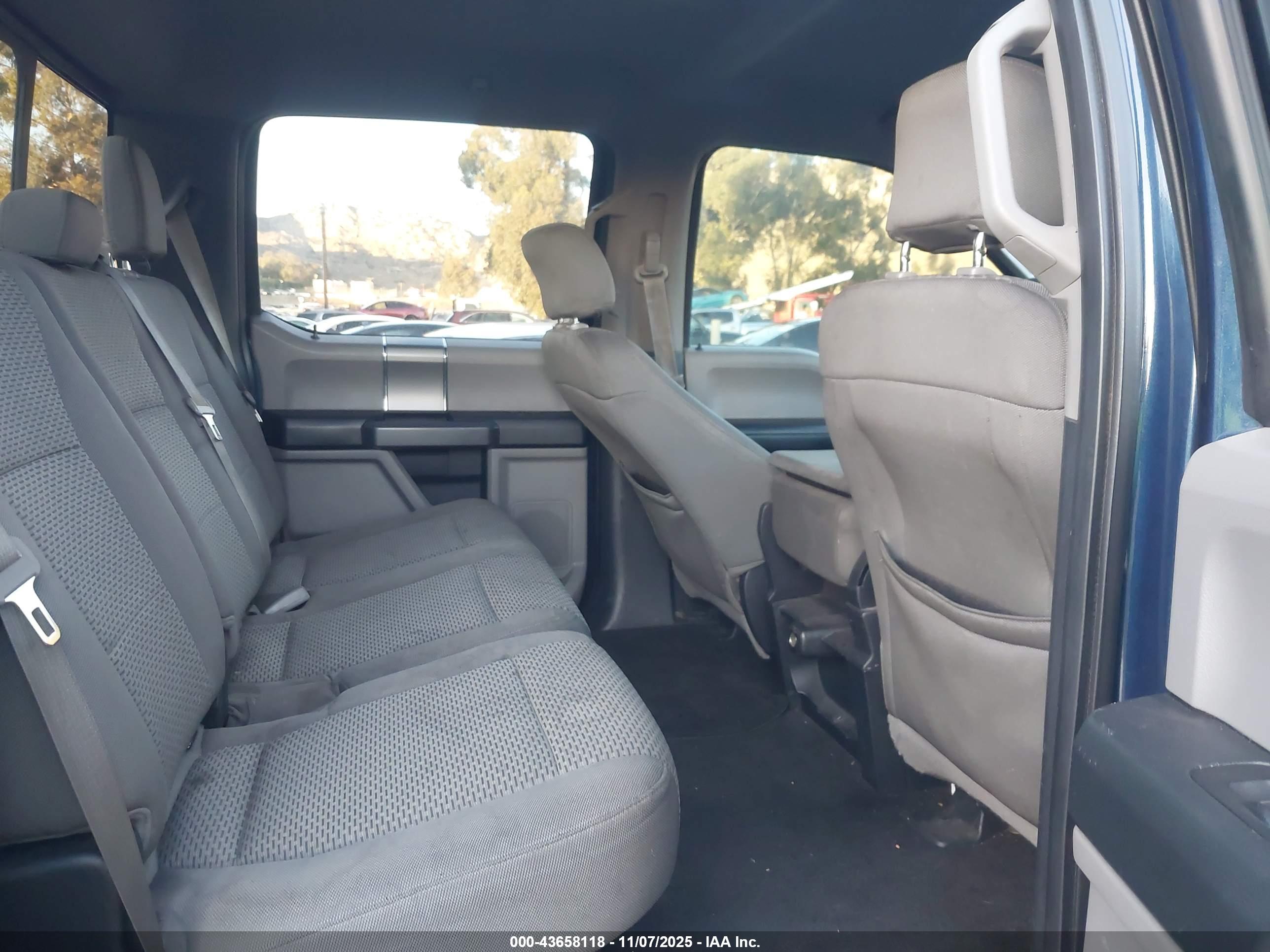 FORD F-150 image 8