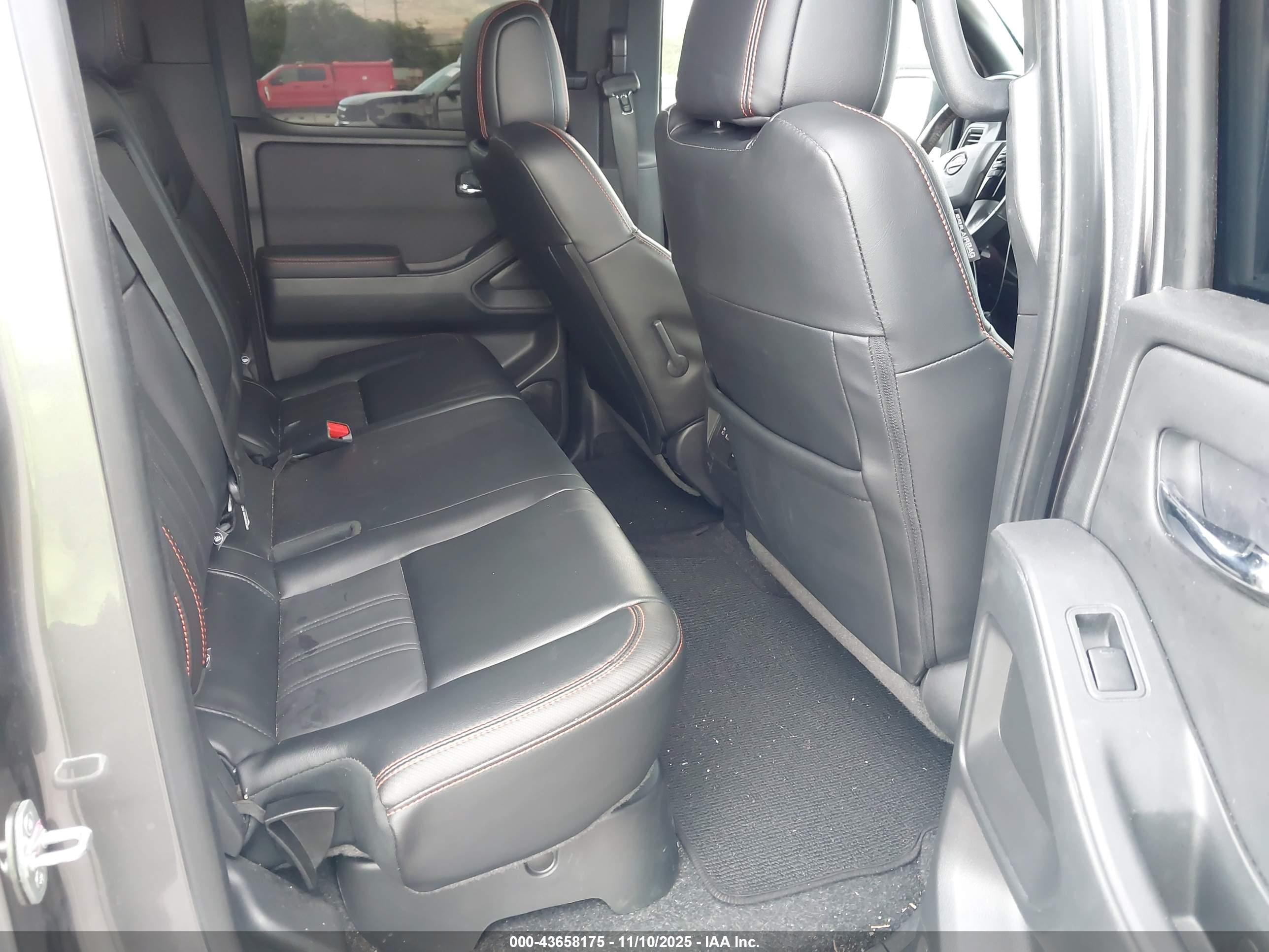 NISSAN FRONTIER image 8