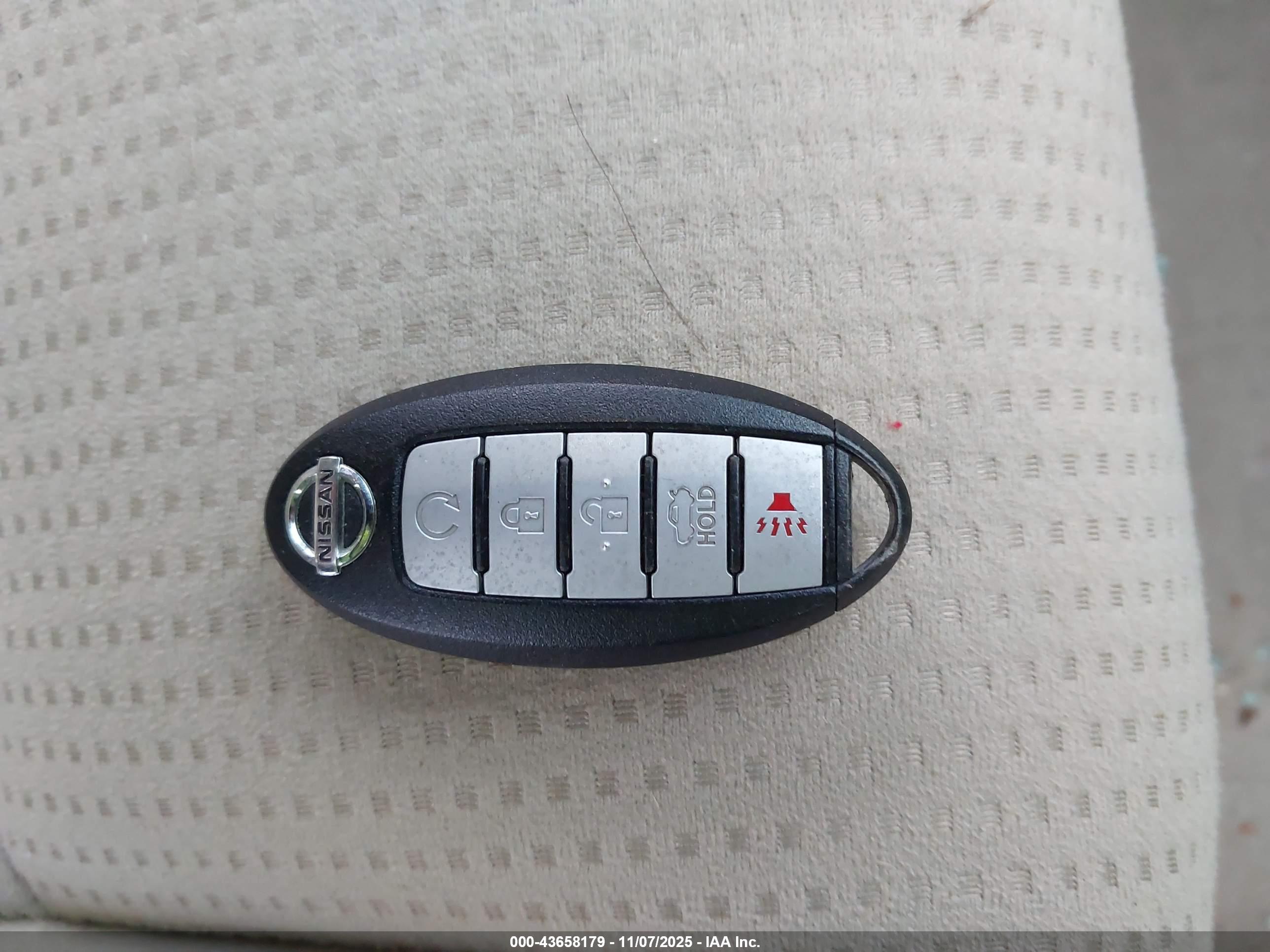 NISSAN ALTIMA image 11