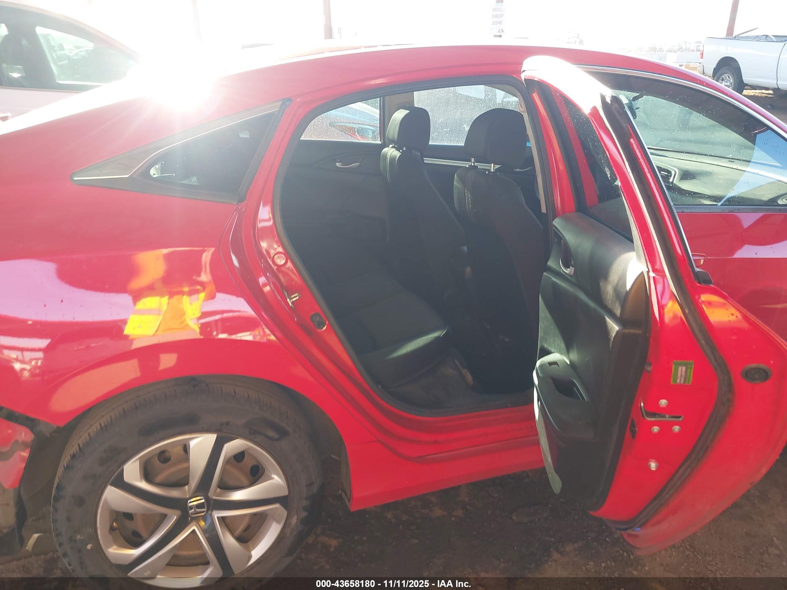 HONDA CIVIC image 8