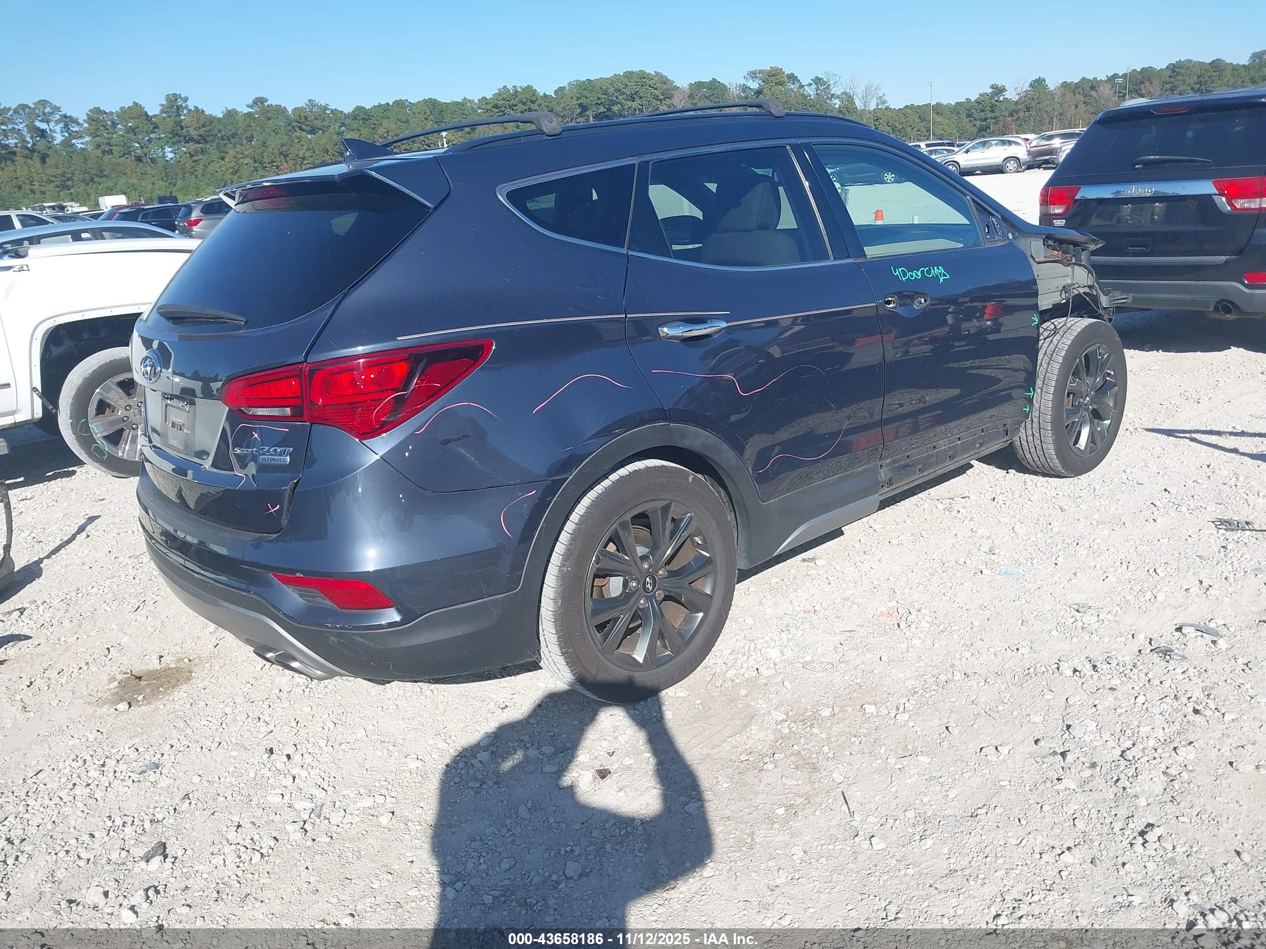 HYUNDAI SANTA image 4