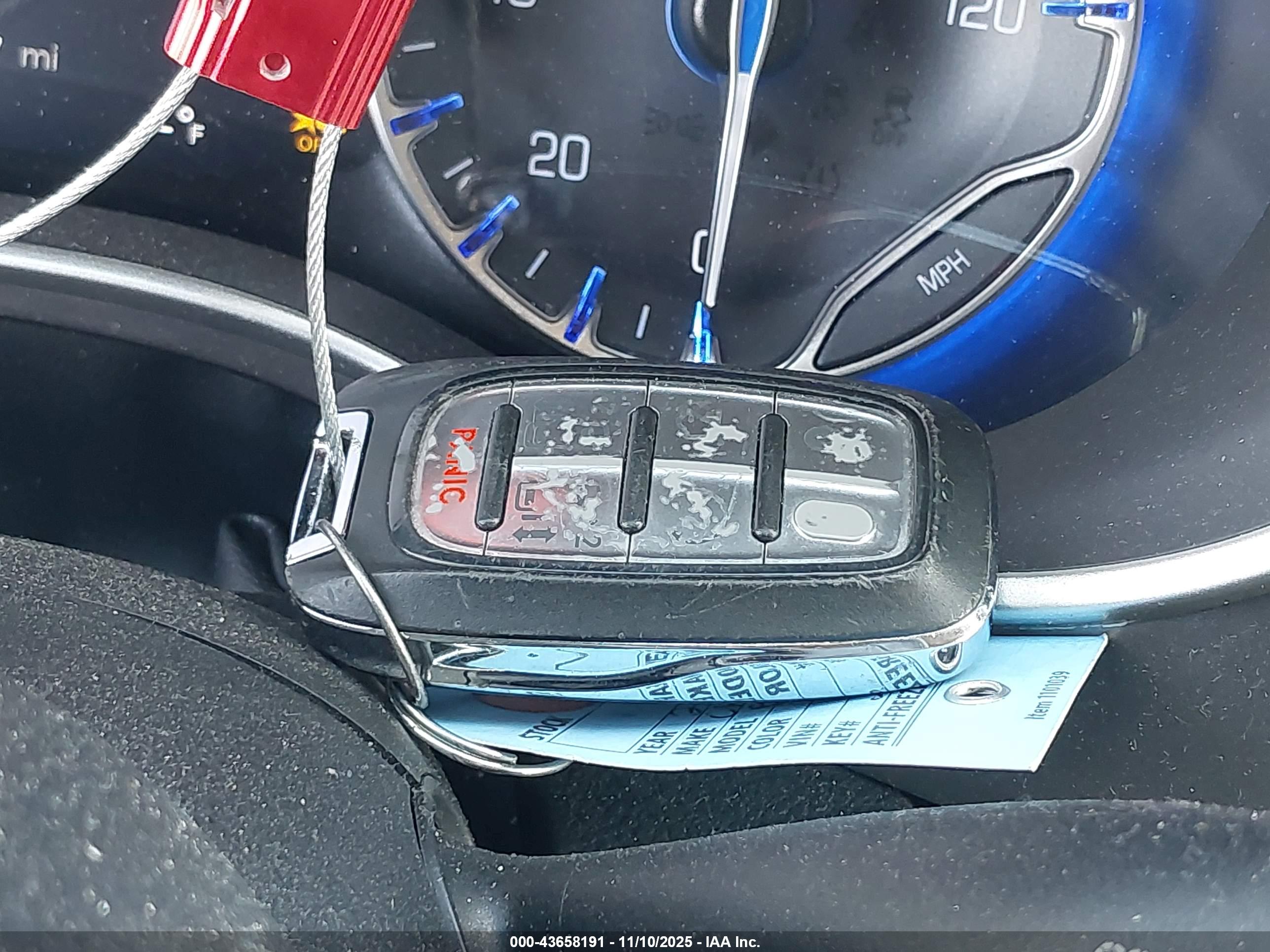 CHRYSLER PACIFICA image 11