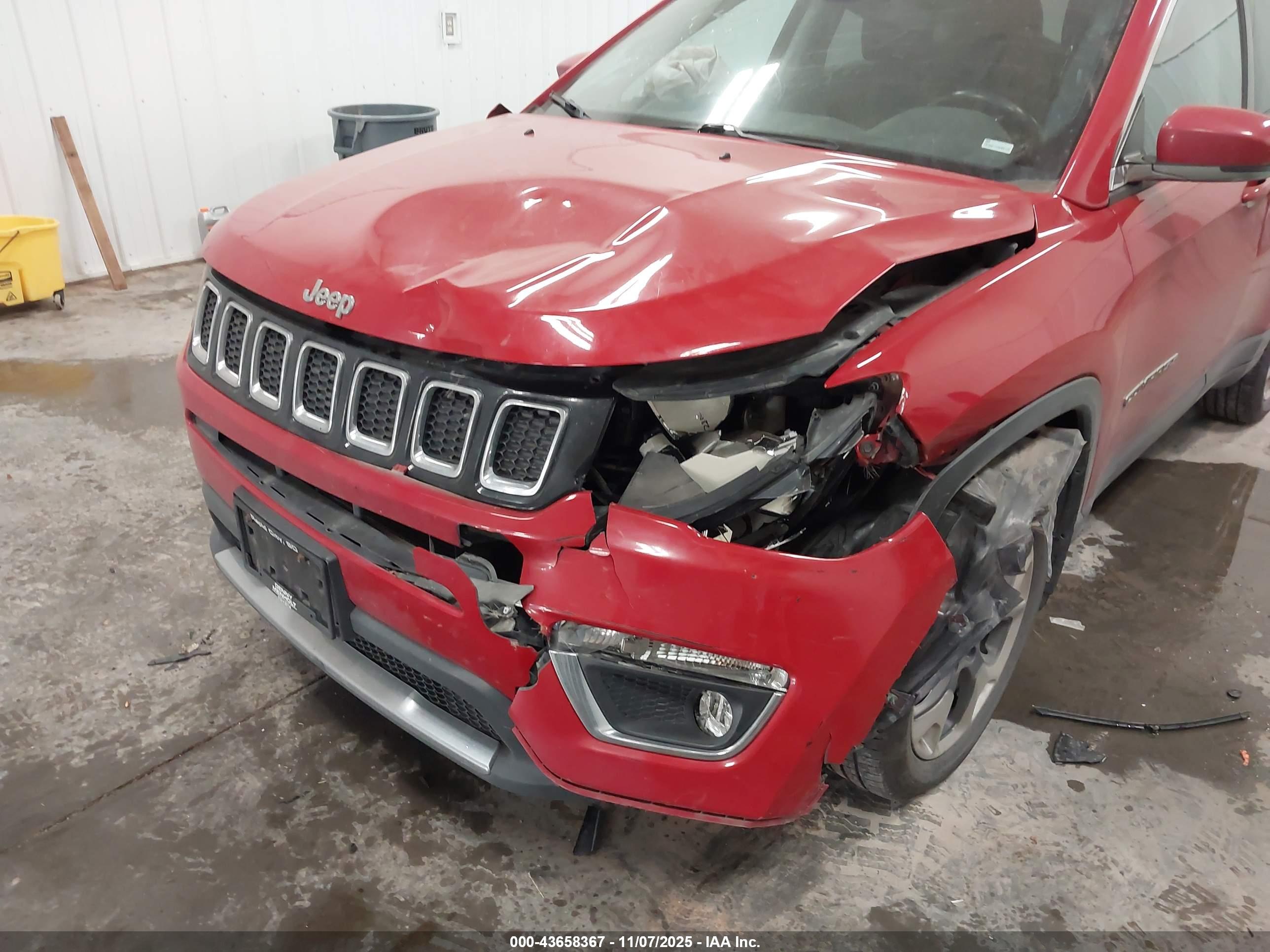 JEEP COMPASS image 6