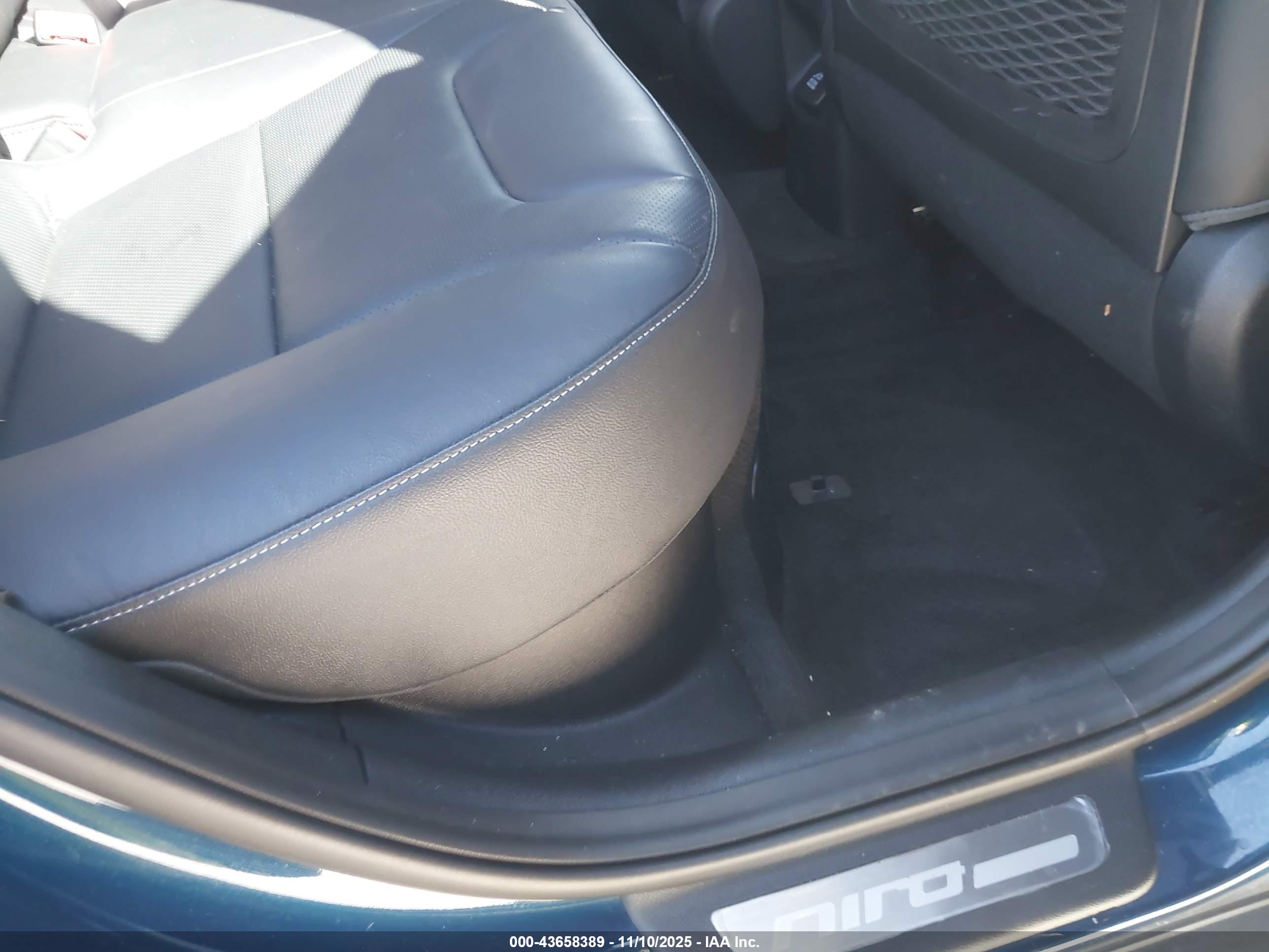 KIA NIRO image 8