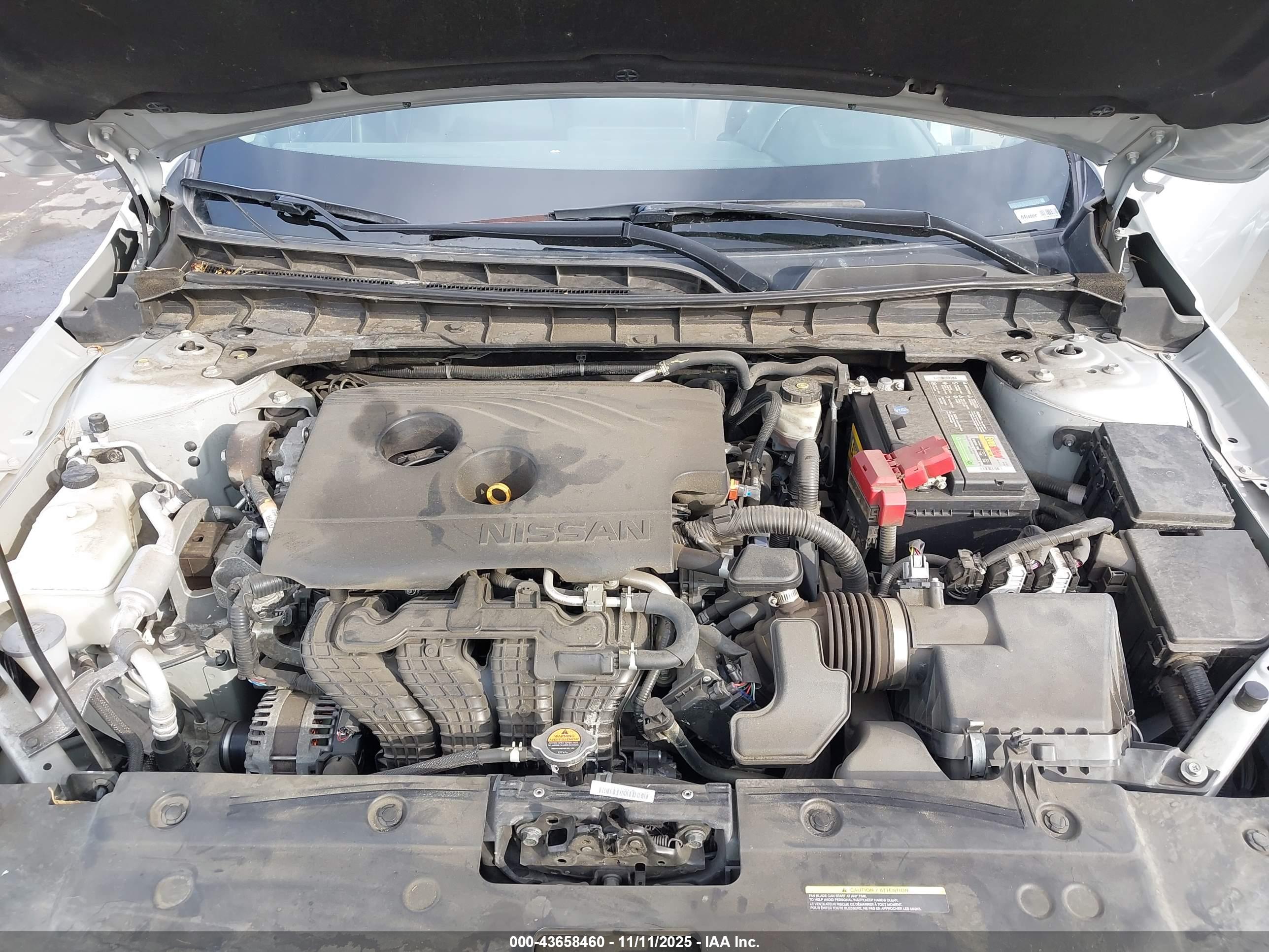NISSAN ALTIMA image 10